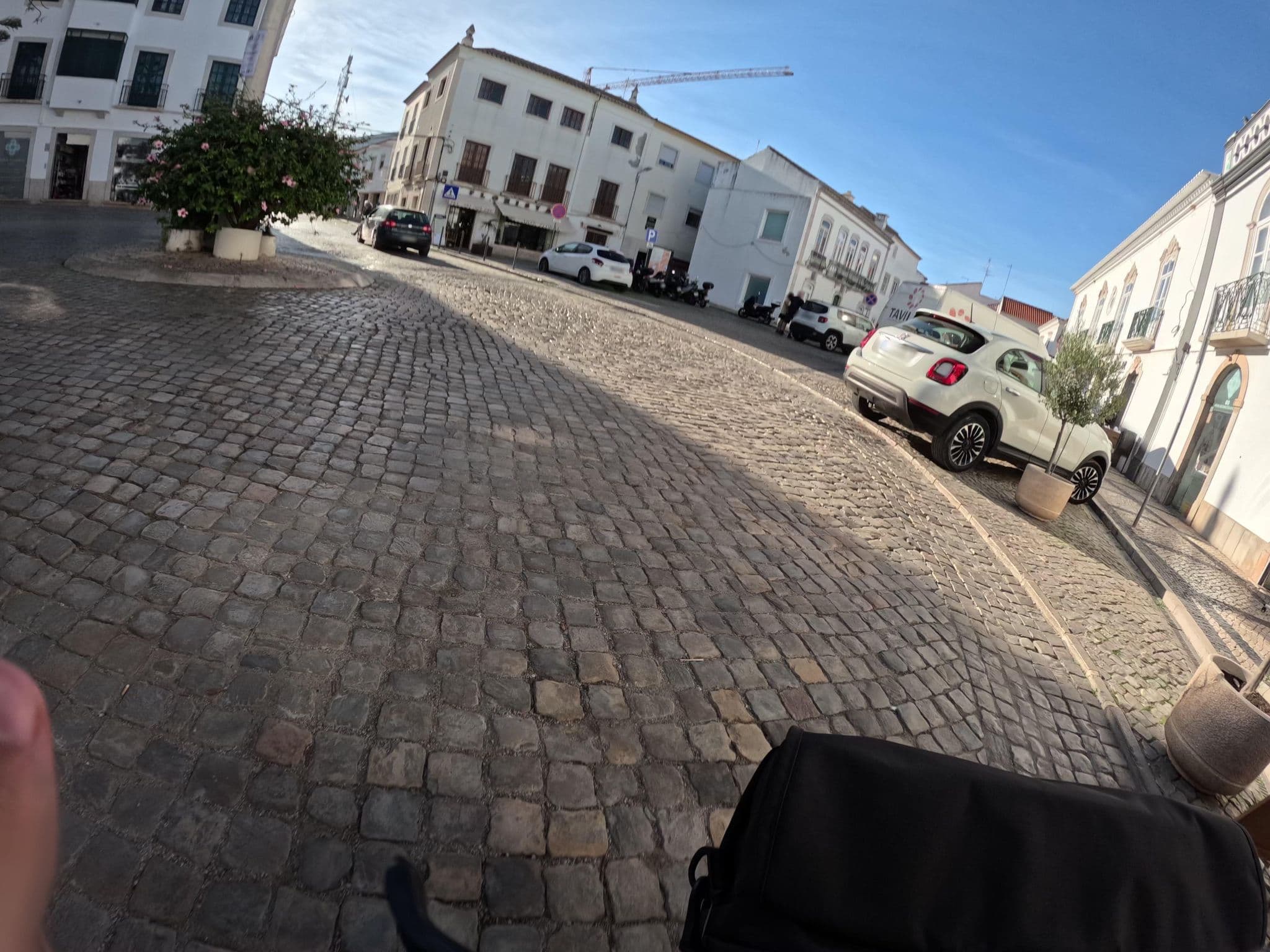 Street view near Guesthouse Imperial, Tavira — © claudiop (CC BY-SA · Mapillary)