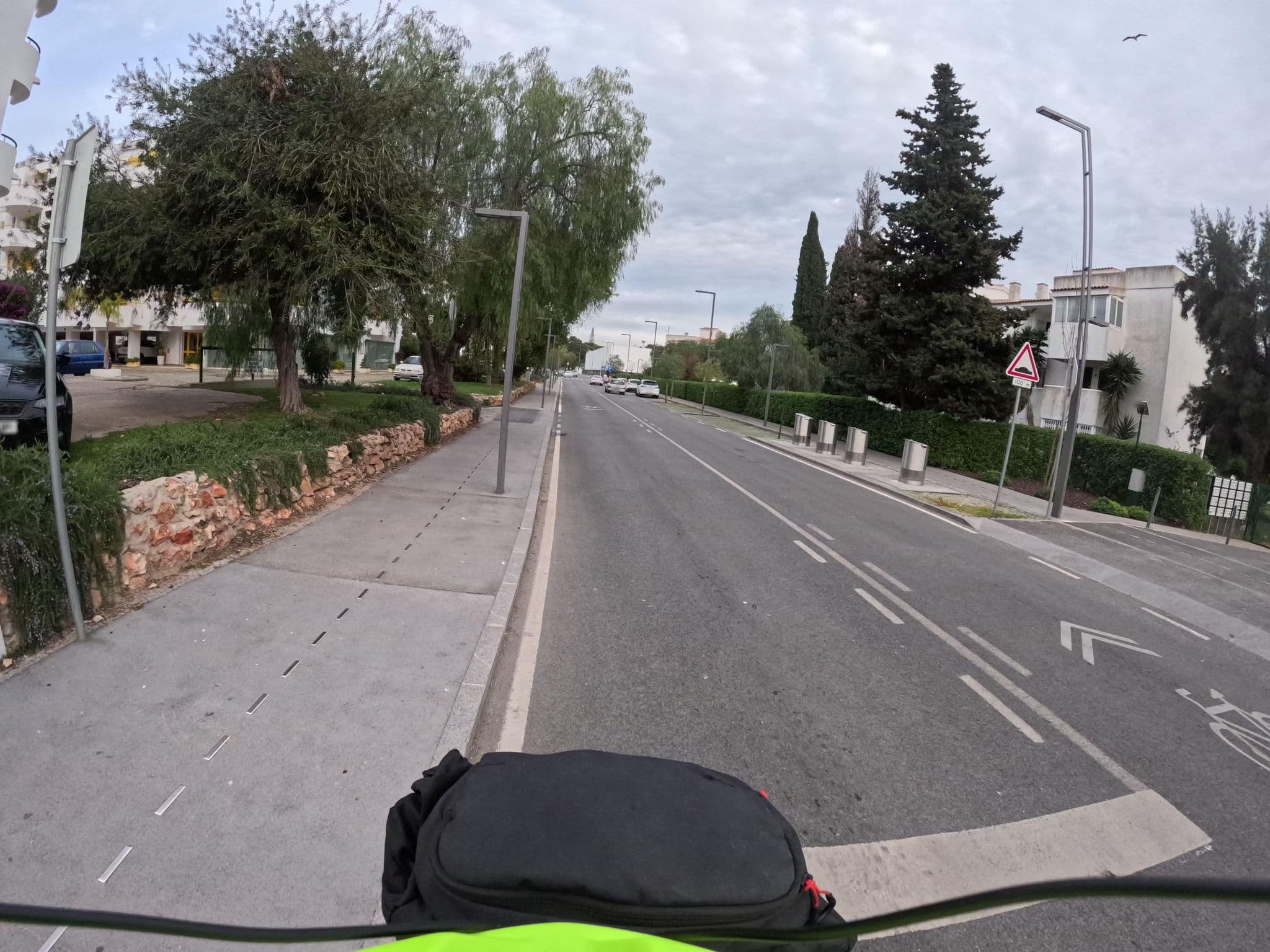 Street view near Akisol Vilamoura In, Vilamoura — © claudiop (CC BY-SA · Mapillary)