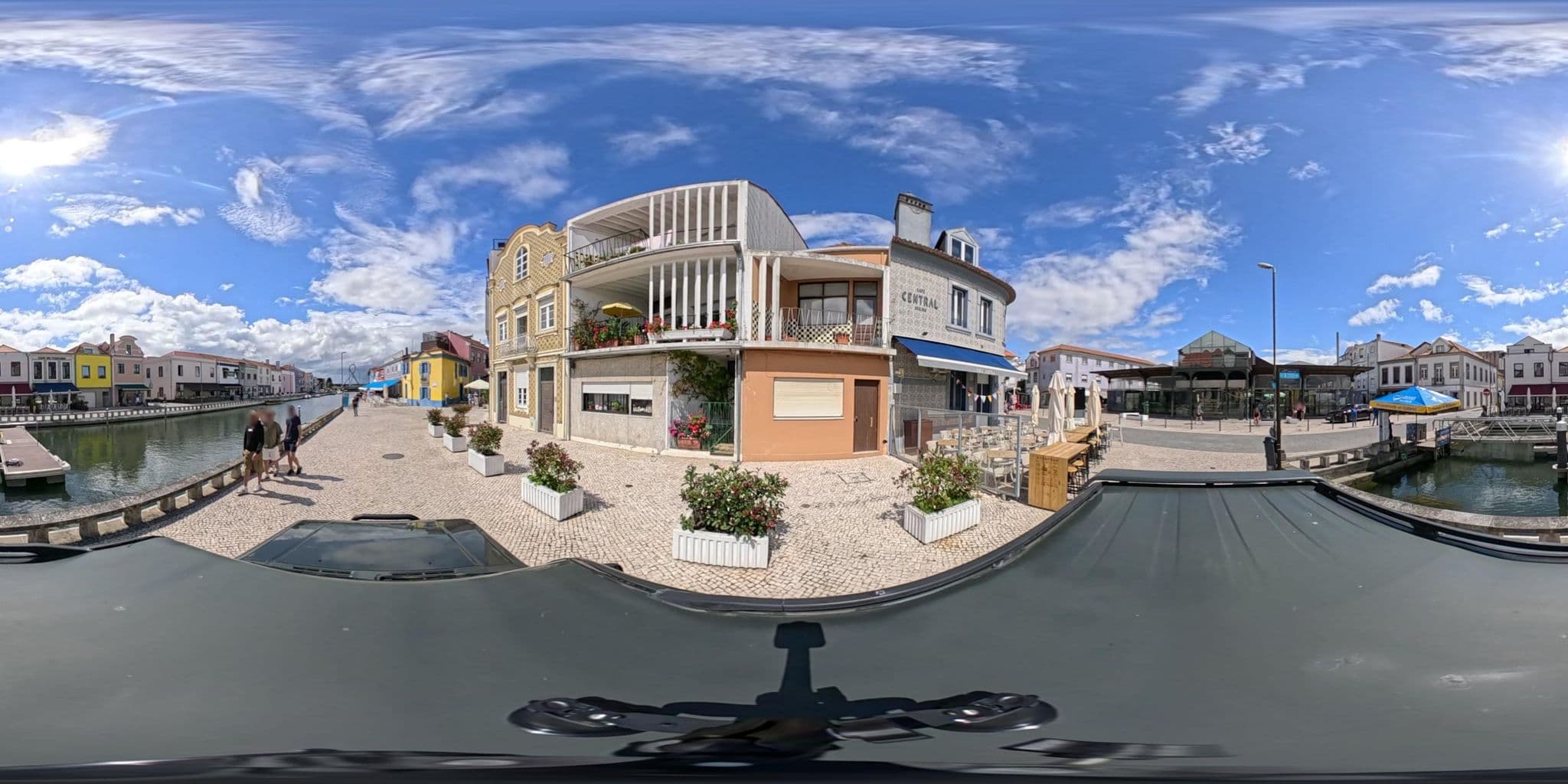 Street view near Morgan & Jacob's Guesthouse, Aveiro — © jneiva (CC BY-SA · Mapillary)