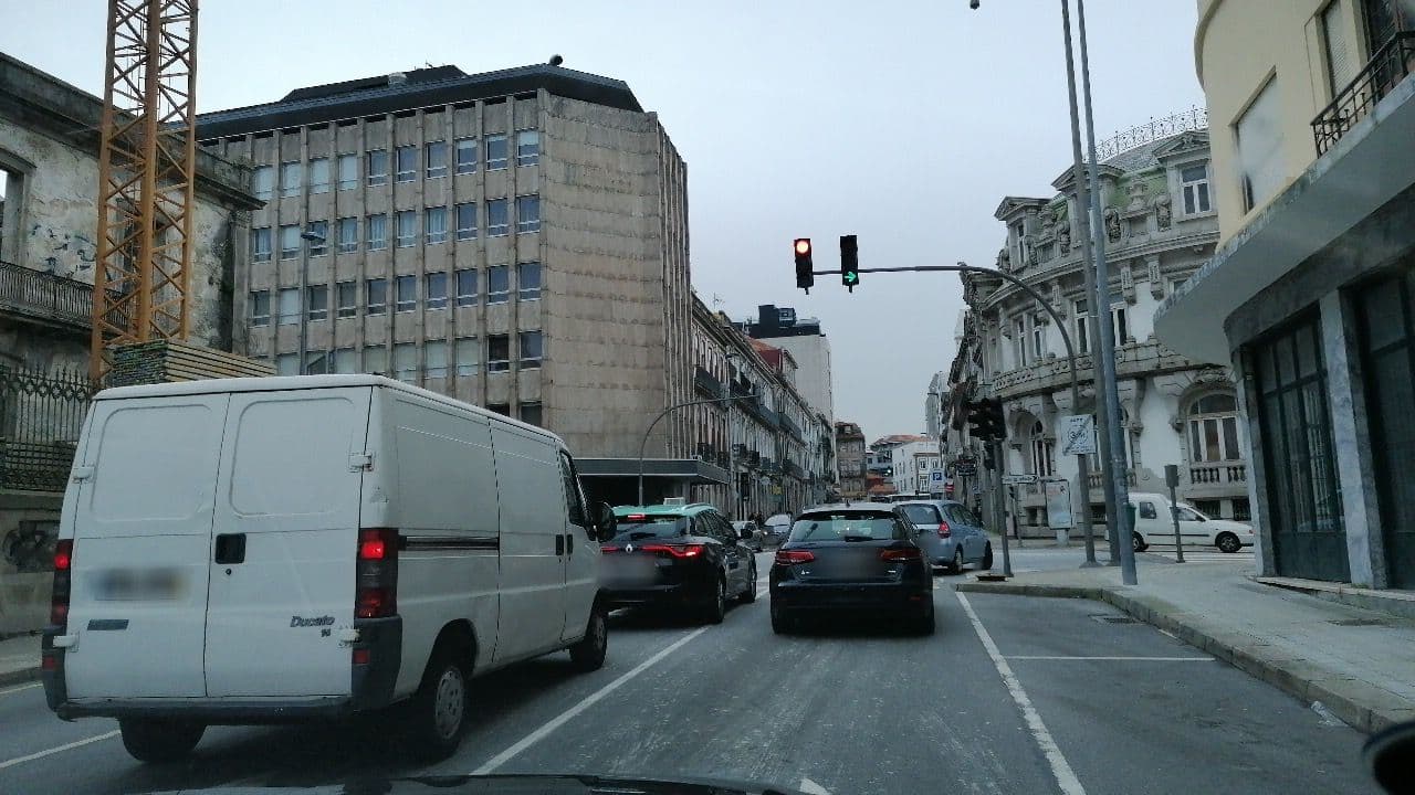 Street view near Hotel Royal - Cidade do Porto, Porto — © sanjorgepinho (CC BY-SA · Mapillary)