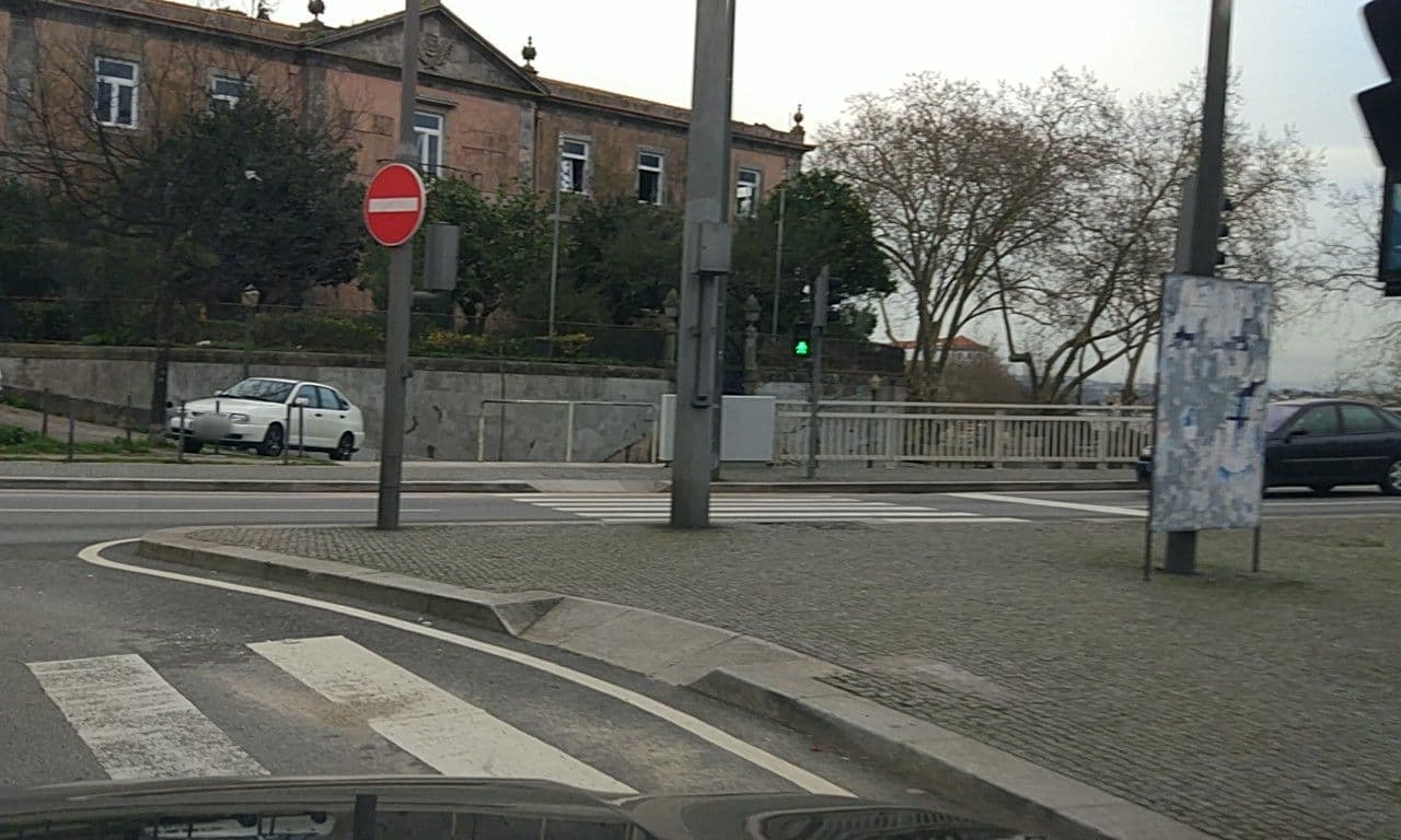 Street view near Pensao Porto Madrid, Porto — © sanjorgepinho (CC BY-SA · Mapillary)
