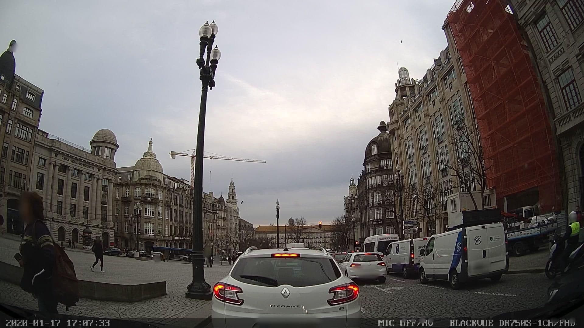 Street view near Hotel The Editory Boulevard Aliados, Porto — © sanjorgepinho (CC BY-SA · Mapillary)