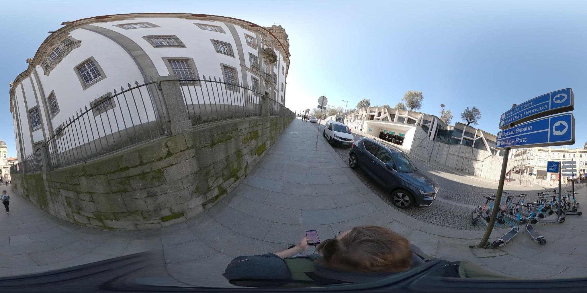 Street view near Rva Clérigos Apartments, Porto — © skfd (CC BY-SA · Mapillary)