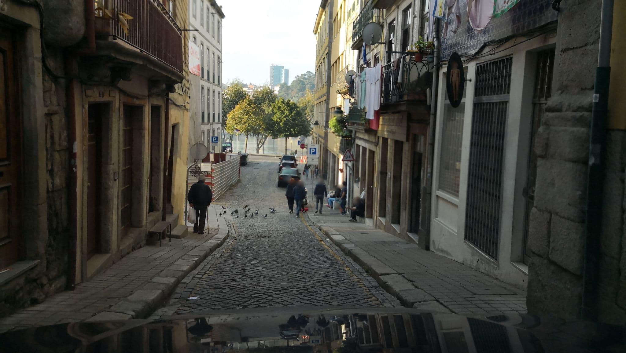Street view near St. Francisco Apartments, Porto — © sanjorgepinho (CC BY-SA · Mapillary)