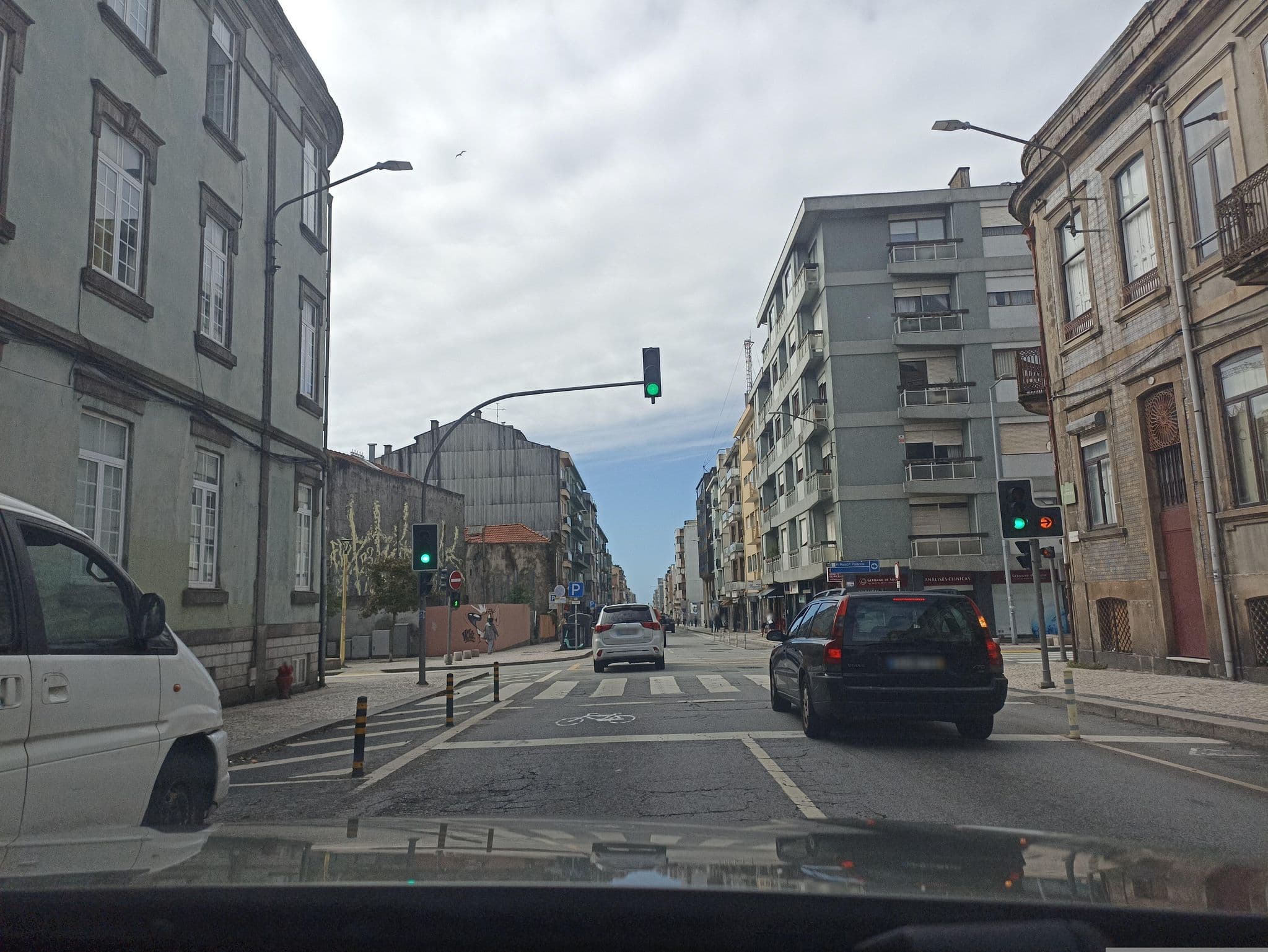 Street view near The Marquês House, Ameal — © toniserra (CC BY-SA · Mapillary)