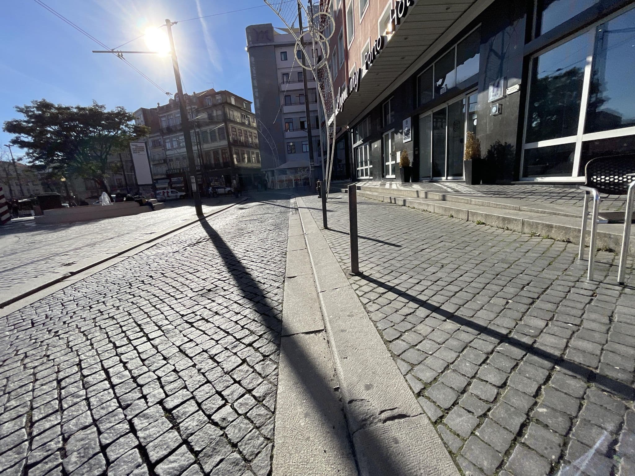 Street view near Quality Inn Porto, Porto — © egorka (CC BY-SA · Mapillary)