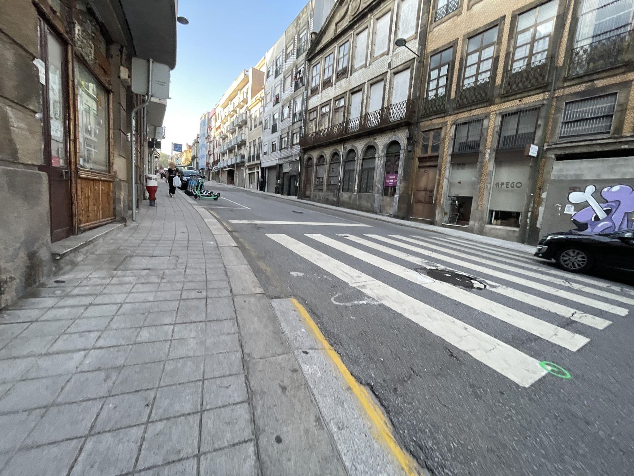 Street view near Hospedaria Santa Catarina, Porto — © egorka (CC BY-SA · Mapillary)