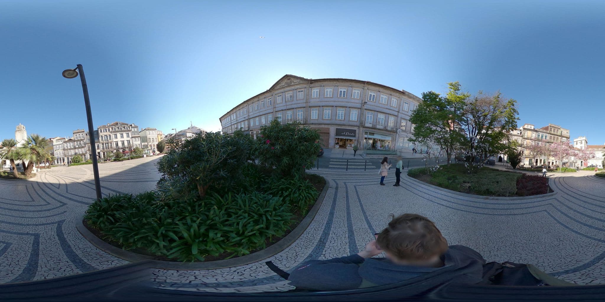 Street view near Armando Ferreira & Cunha, Porto — © skfd (CC BY-SA · Mapillary)