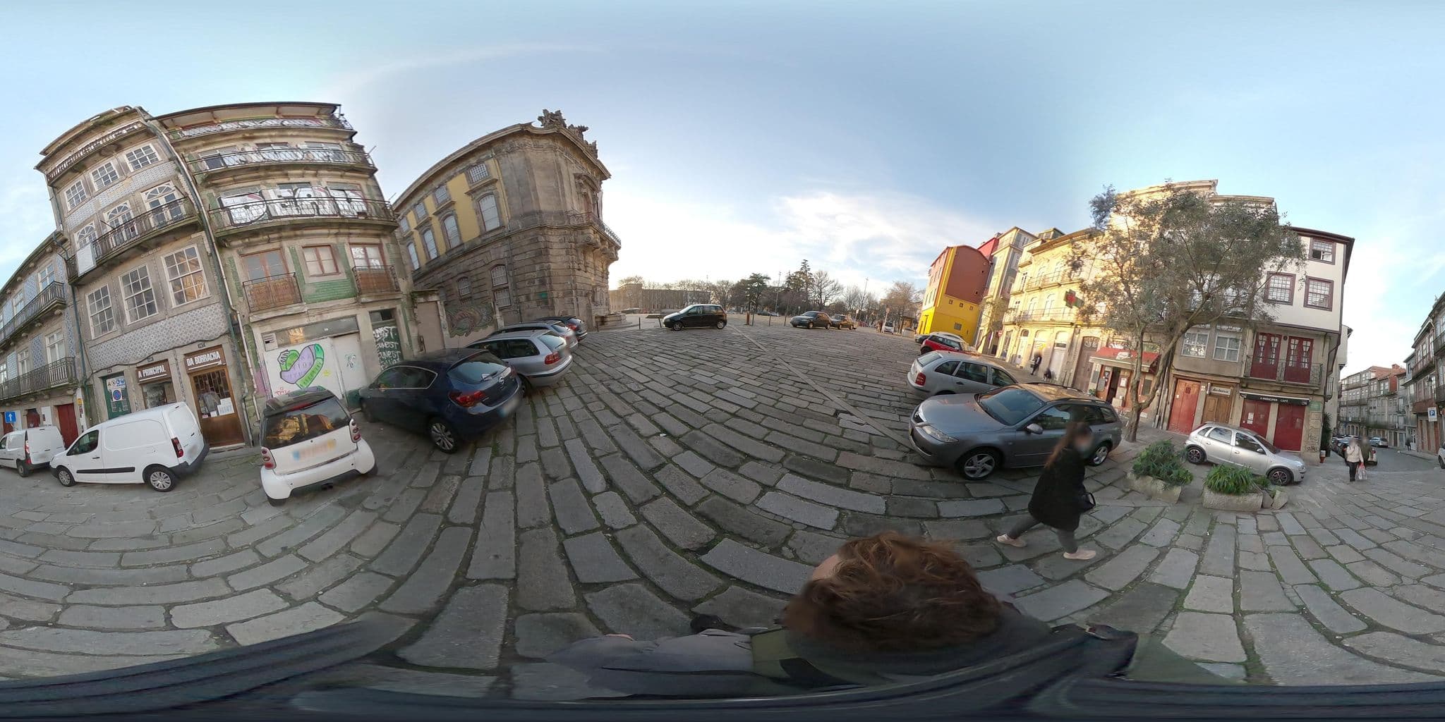 Street view near Tripas-Coração, Clérigos Apartment, Porto — © skfd (CC BY-SA · Mapillary)