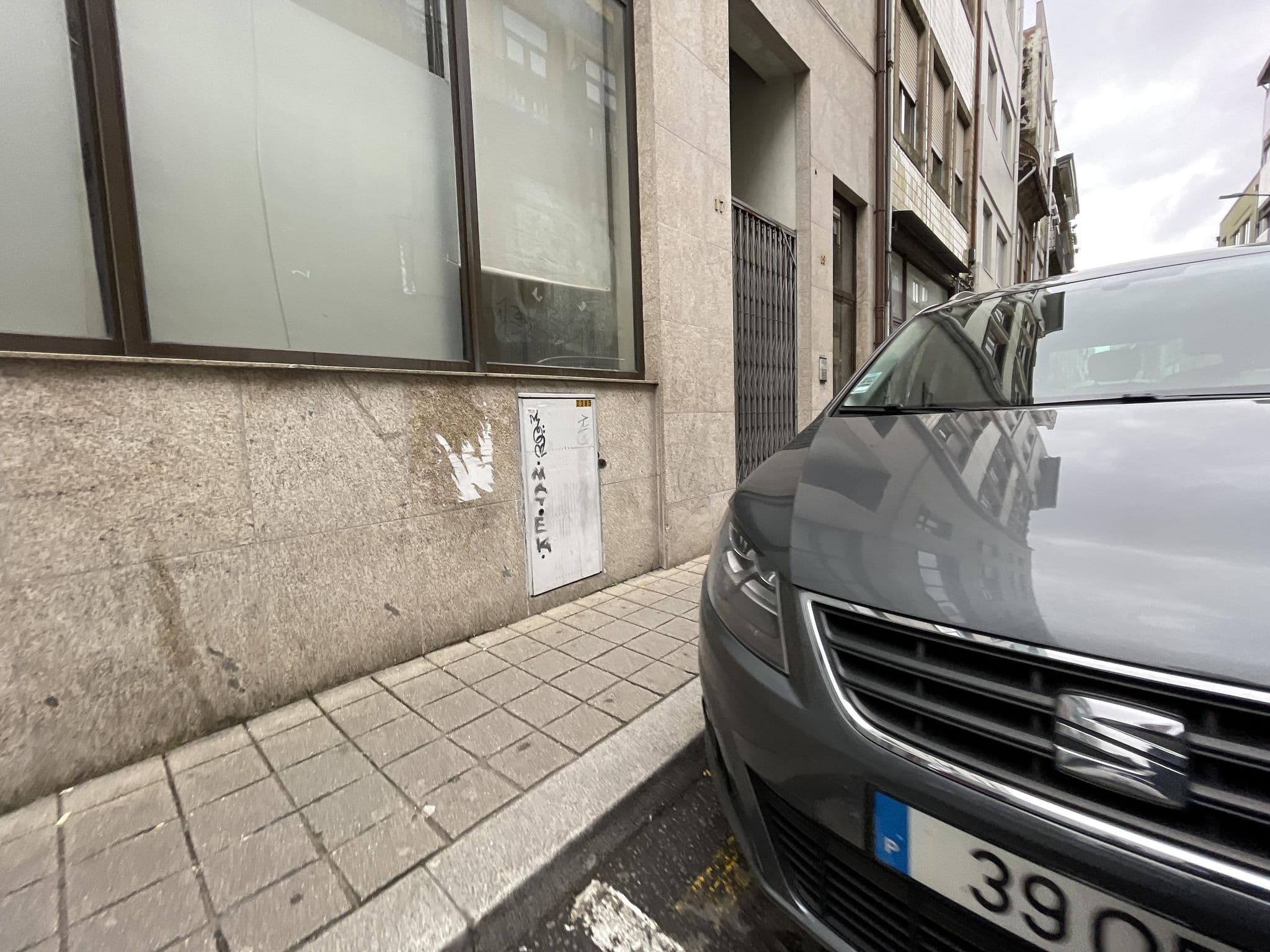 Street view near Oporto City View - Santo Ildefonso, Porto — © egorka (CC BY-SA · Mapillary)