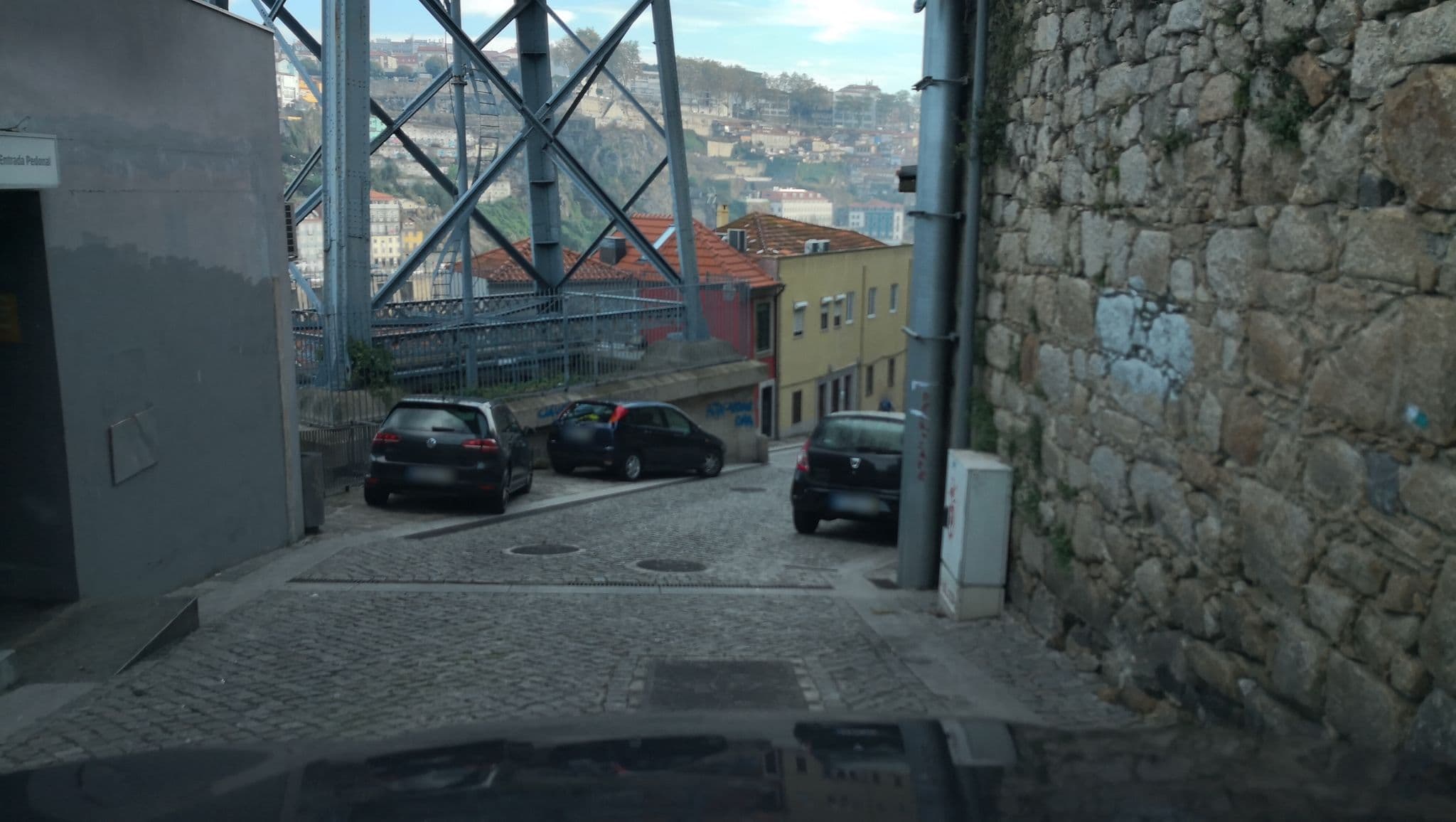 Street view near Porto View By Patio 25, Porto — © sanjorgepinho (CC BY-SA · Mapillary)