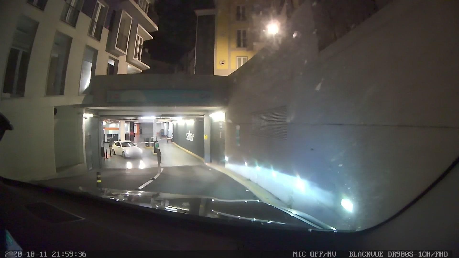 Street view near Cardosas Livin Porto by UNA Apartments, Porto — © sanjorgepinho (CC BY-SA · Mapillary)