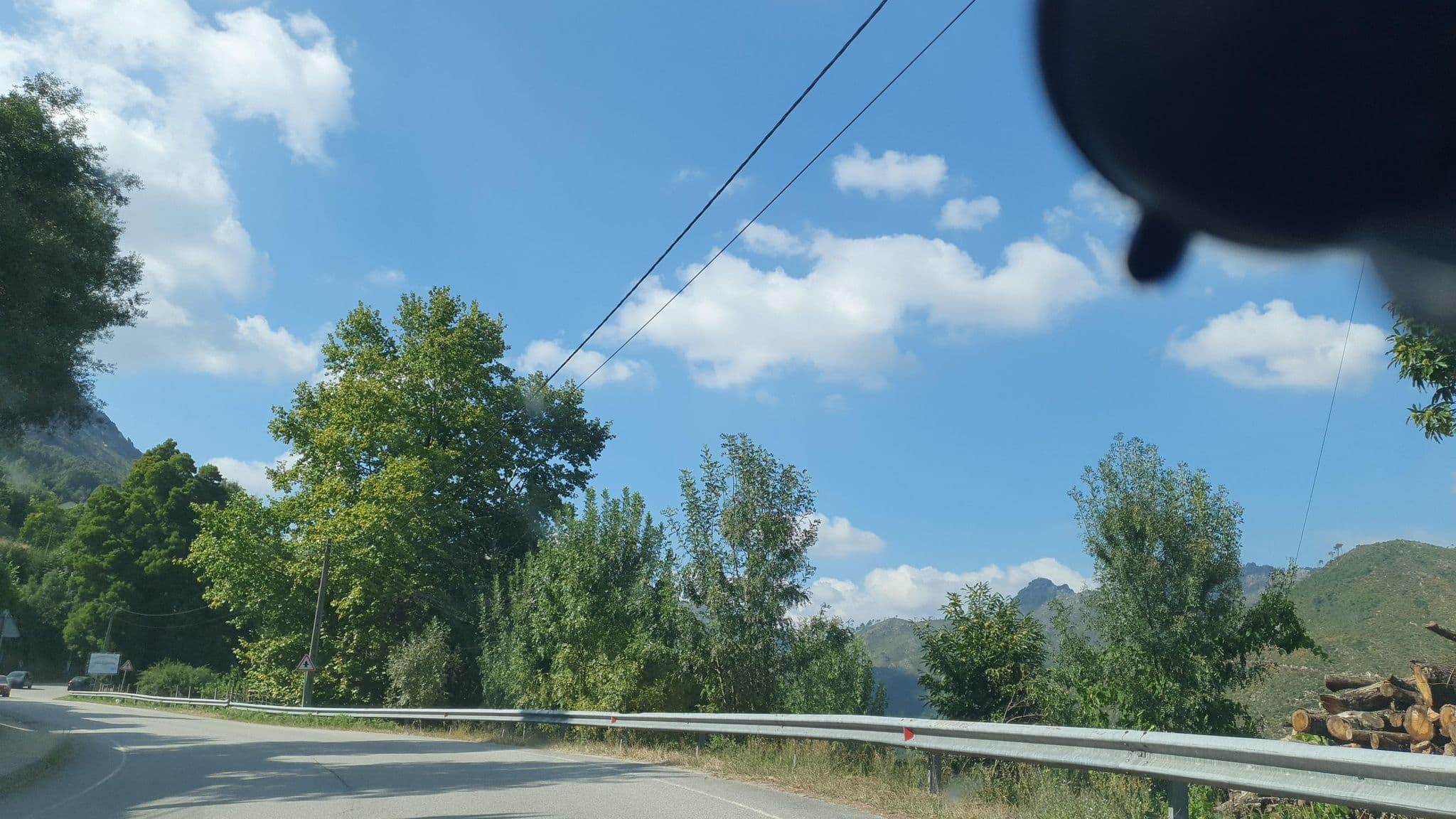 Street view near Pontes Hotel de Rio Caldo, Vieira do Minho — © Barreiros (CC BY-SA · Mapillary)