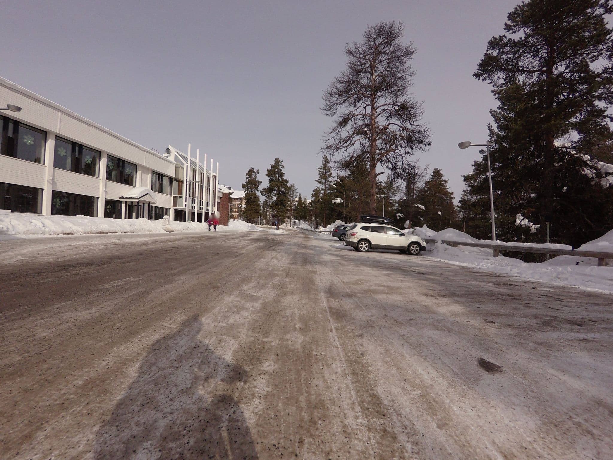 Street view near Santa’s Resort Kakslauttanen, Ivalo — © posiki (CC BY-SA · Mapillary)