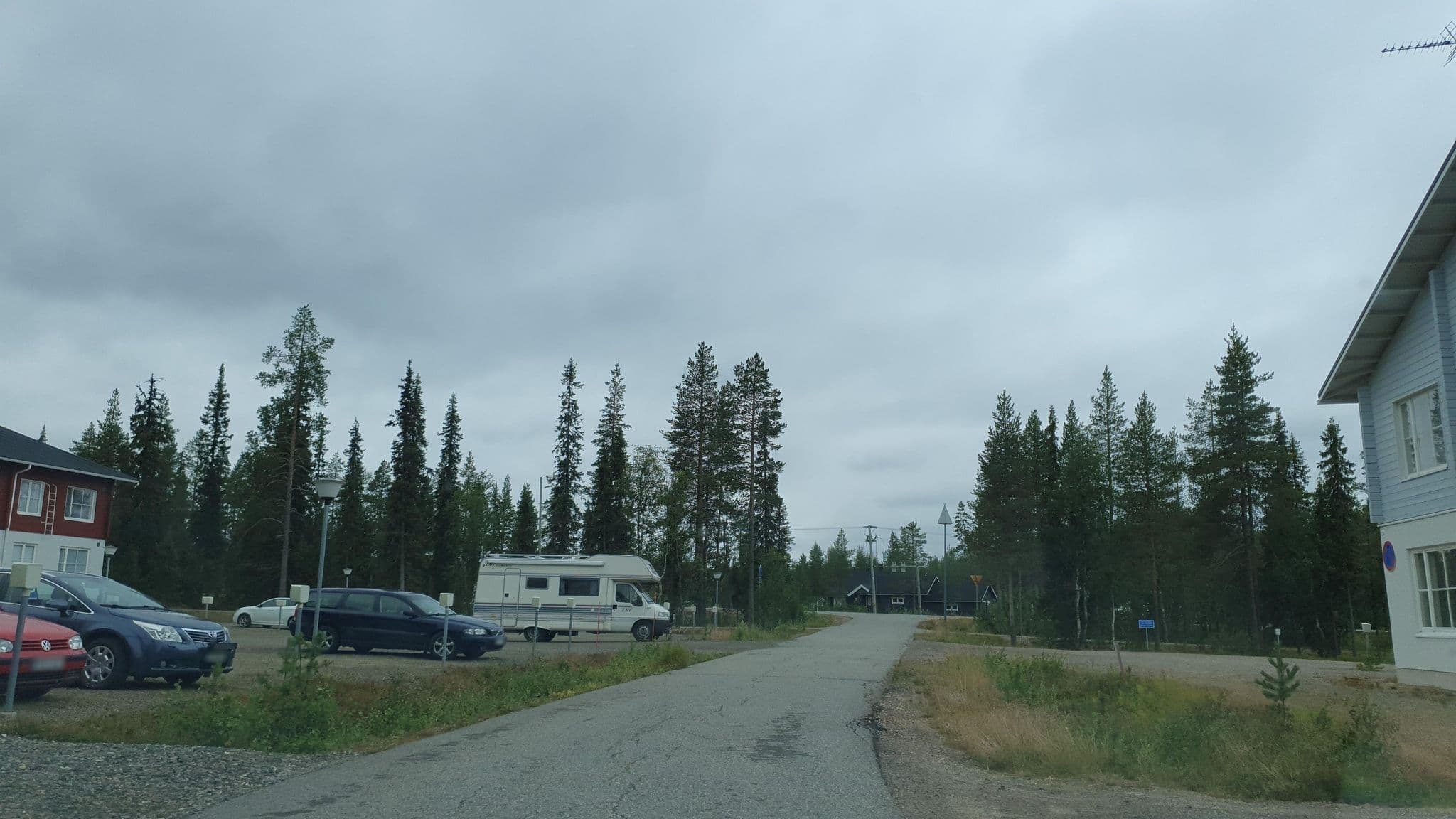Street view near YlläStar, Kittilä — © houtari (CC BY-SA · Mapillary)
