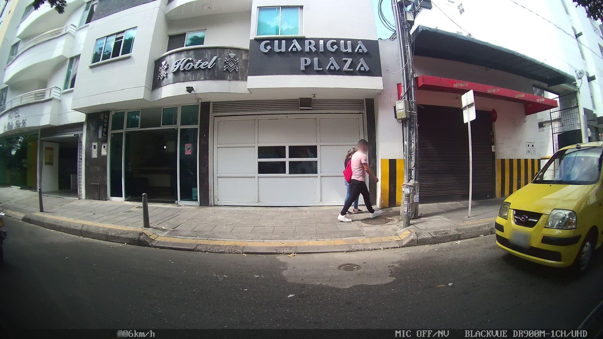 Street view near Hotel Bella Isla 56, Bucaramanga — © kaart_2 (CC BY-SA · Mapillary)