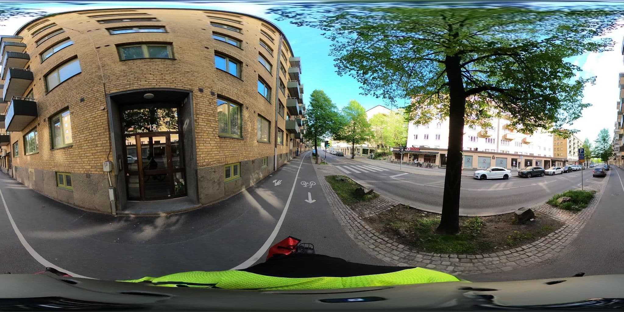 Street view near Eva C Airbnb, Gothenburg — © goteview (CC BY-SA · Mapillary)