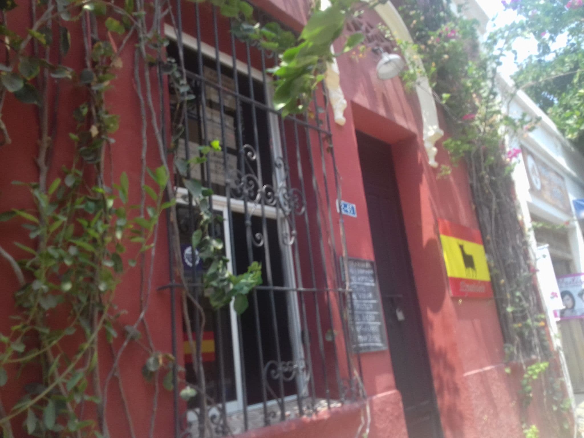 Street view near Hostal El Españolete, Santa Marta