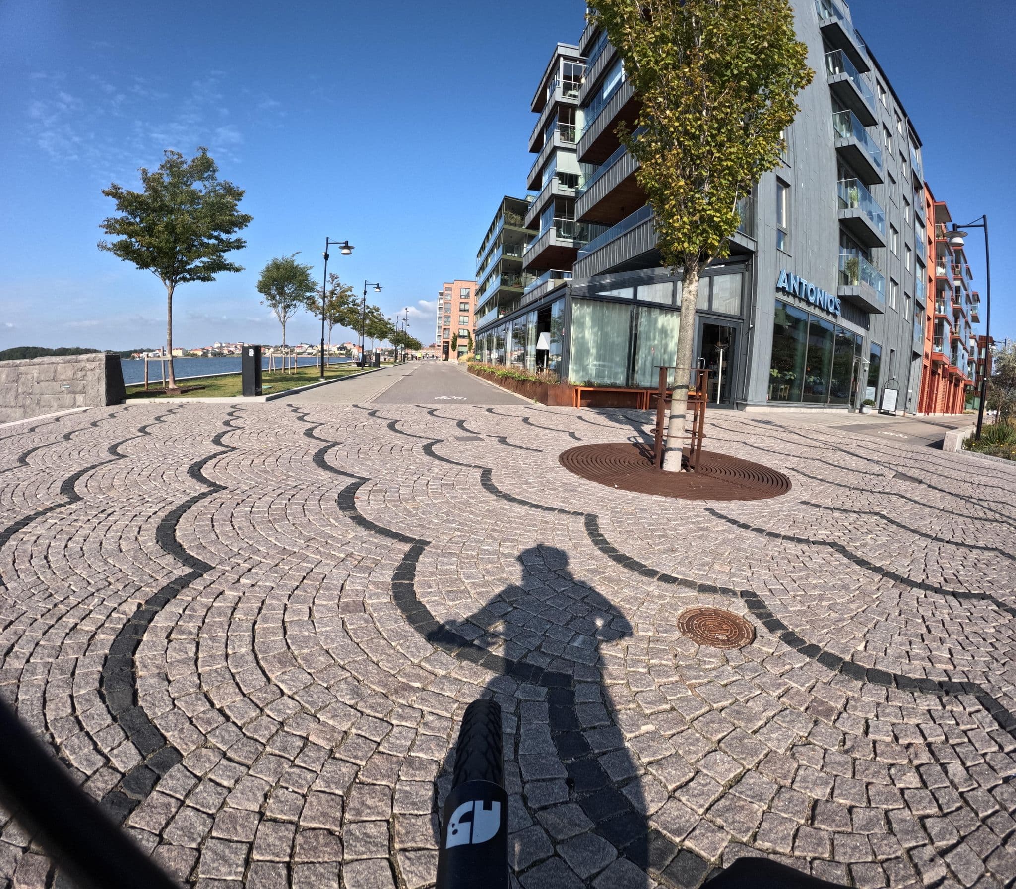Street view near Sveriges Pensionärers Riksförbund S, Karlskrona — © fischnchips (CC BY-SA · Mapillary)