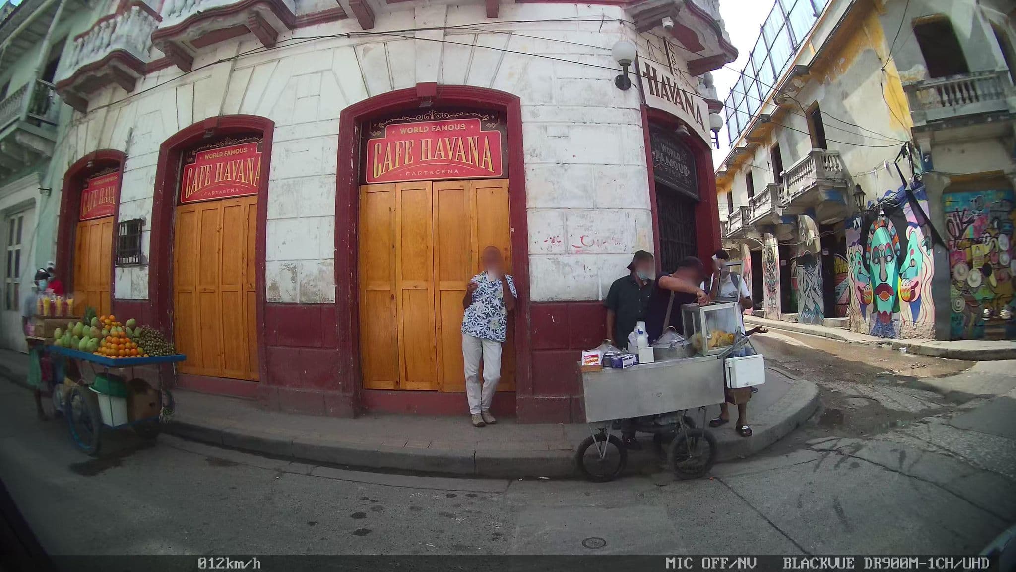 Street view near Hotel Casa Tatis, Cartagena