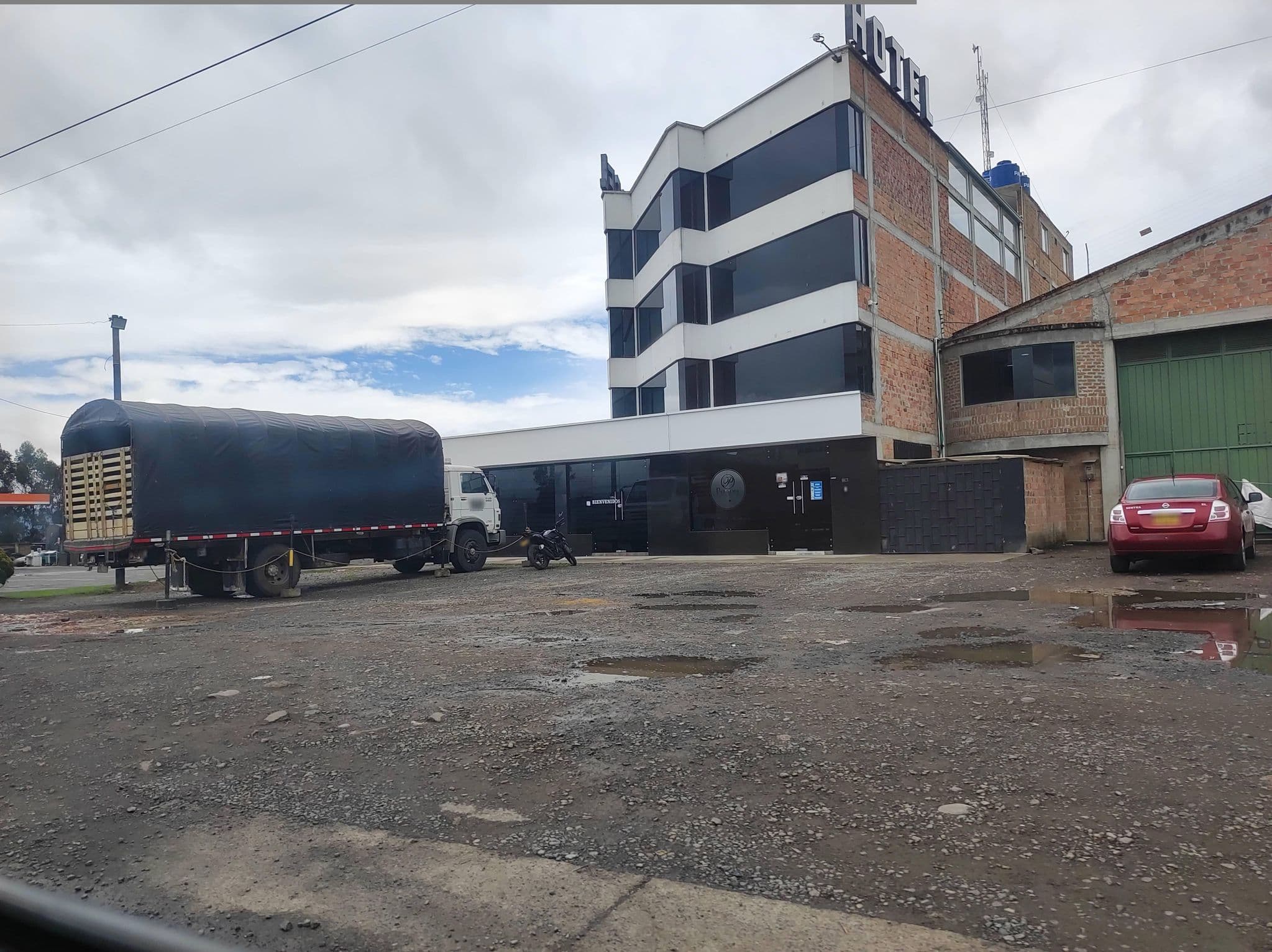 Street view near Paradise, Ipiales — © se_bras (CC BY-SA · Mapillary)