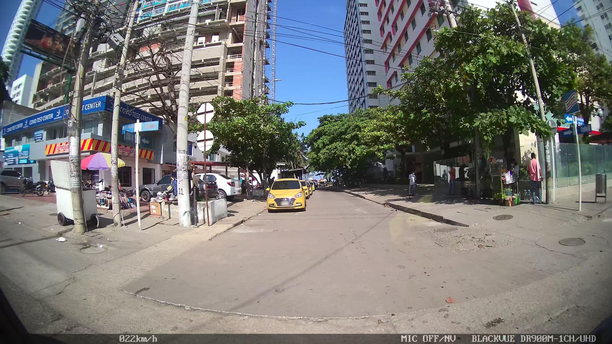 Street view near Hampton by Hilton, Cartagena