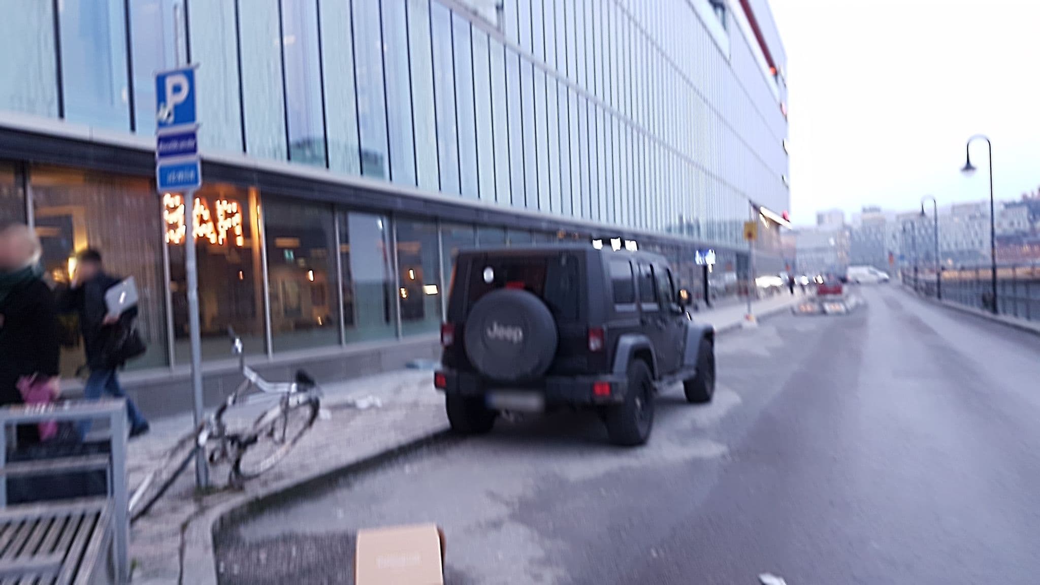 Street view near Thon Partner Hotel Kungsbron, Kungsholmen — © matse (CC BY-SA · Mapillary)