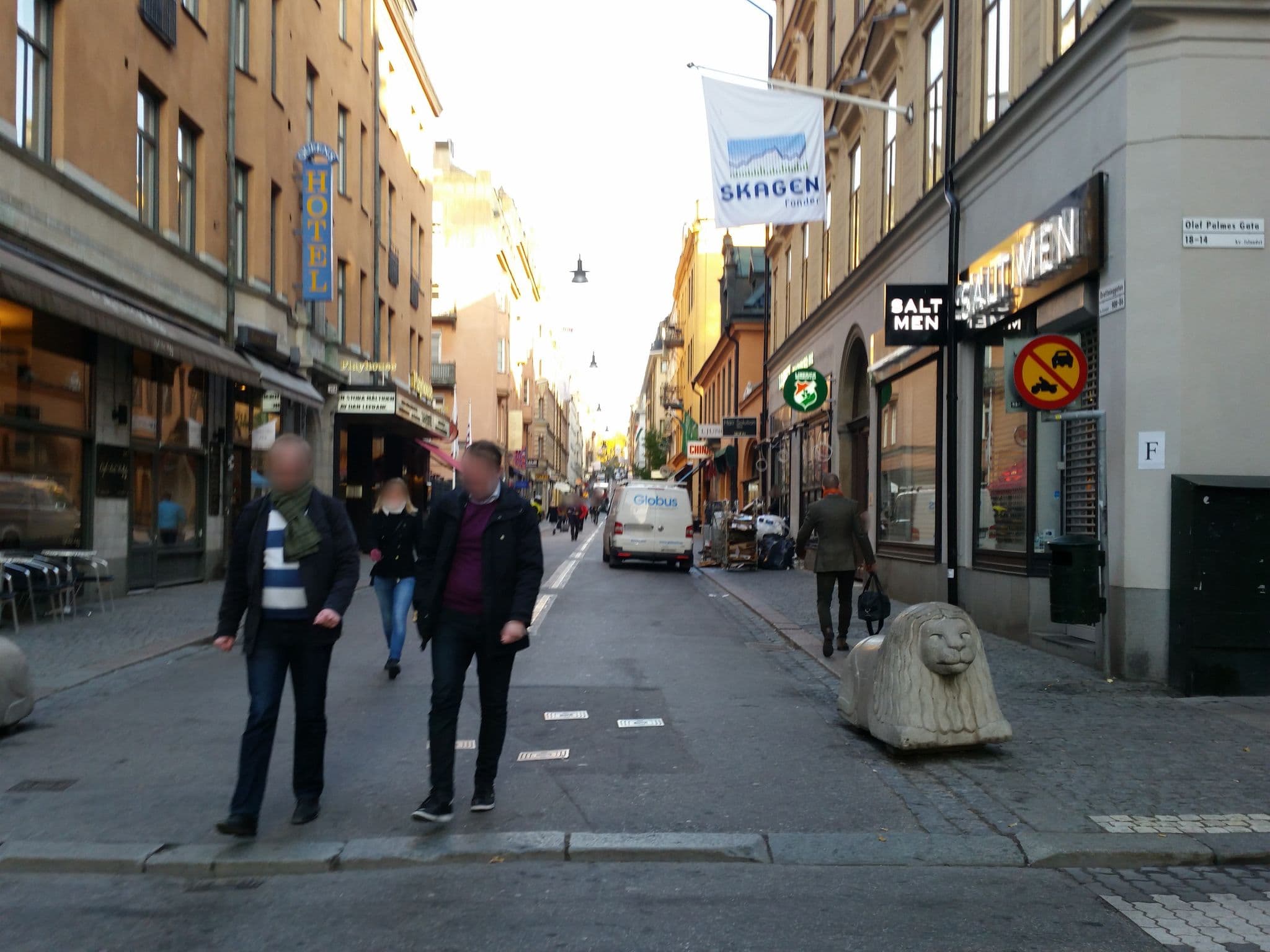 Street view near Hotell Hitman, Stockholm — © jopparn (CC BY-SA · Mapillary)
