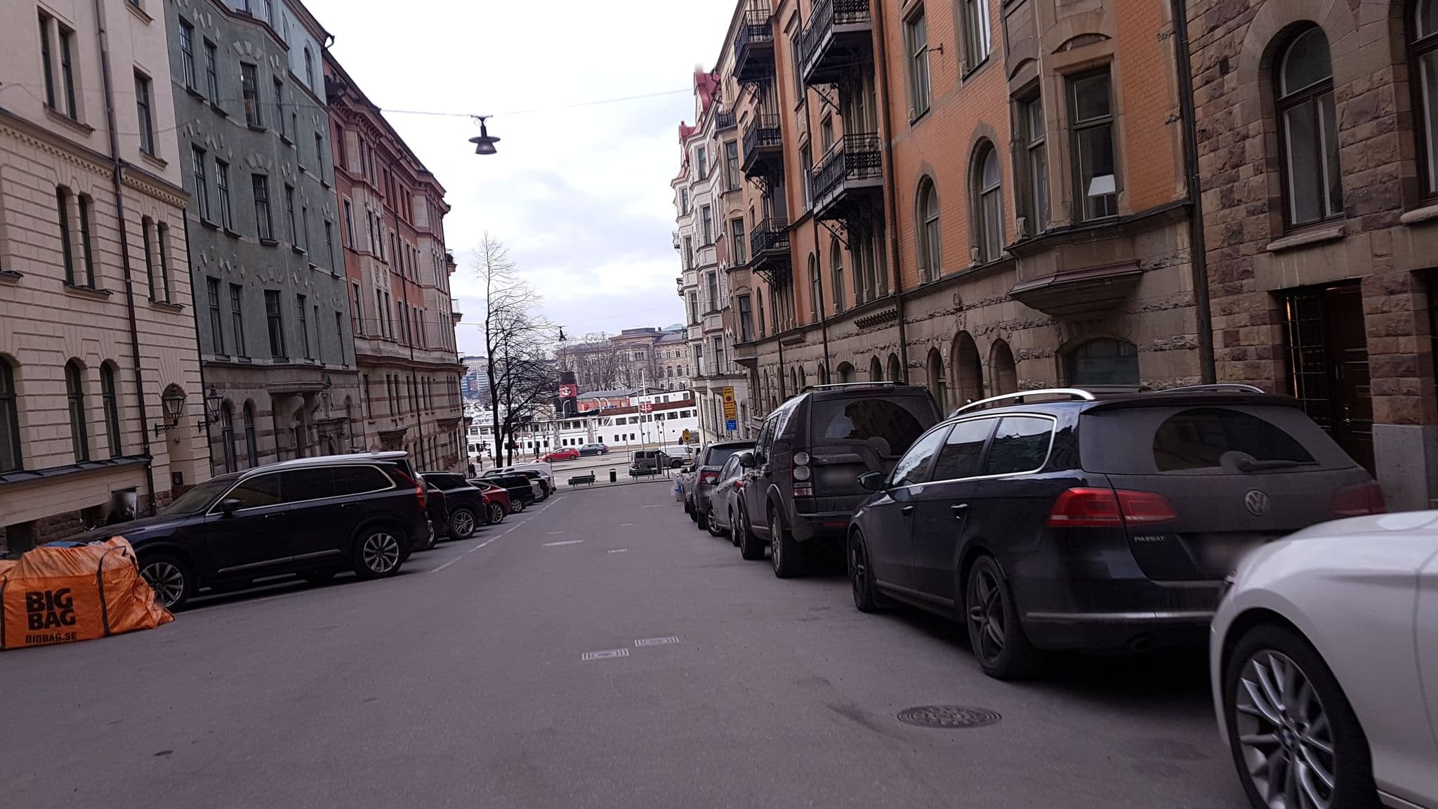 Street view near Fjällresor, Östermalm — © haxpett (CC BY-SA · Mapillary)