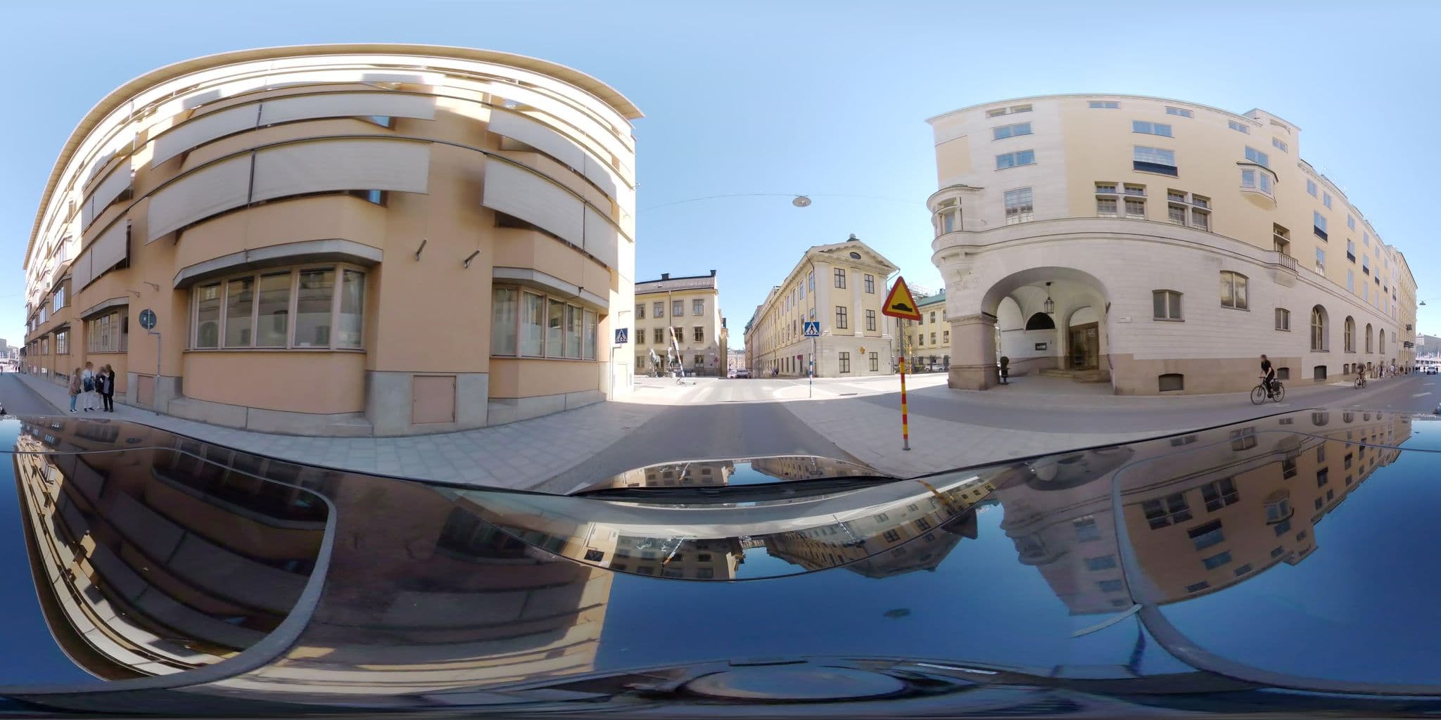 Street view near Grand Hôtel Vinterträdgården, Stockholm — © bruno360 (CC BY-SA · Mapillary)