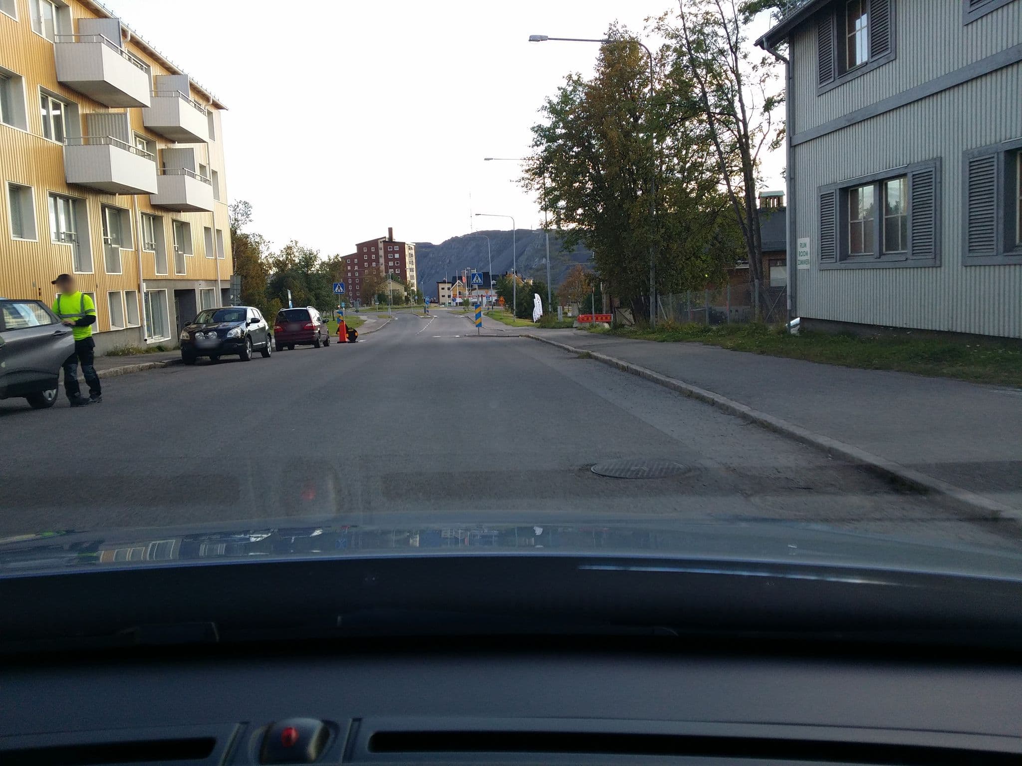 Street view near Kiruna Rum & Vandrarhem, Kiruna — © ainali (CC BY-SA · Mapillary)