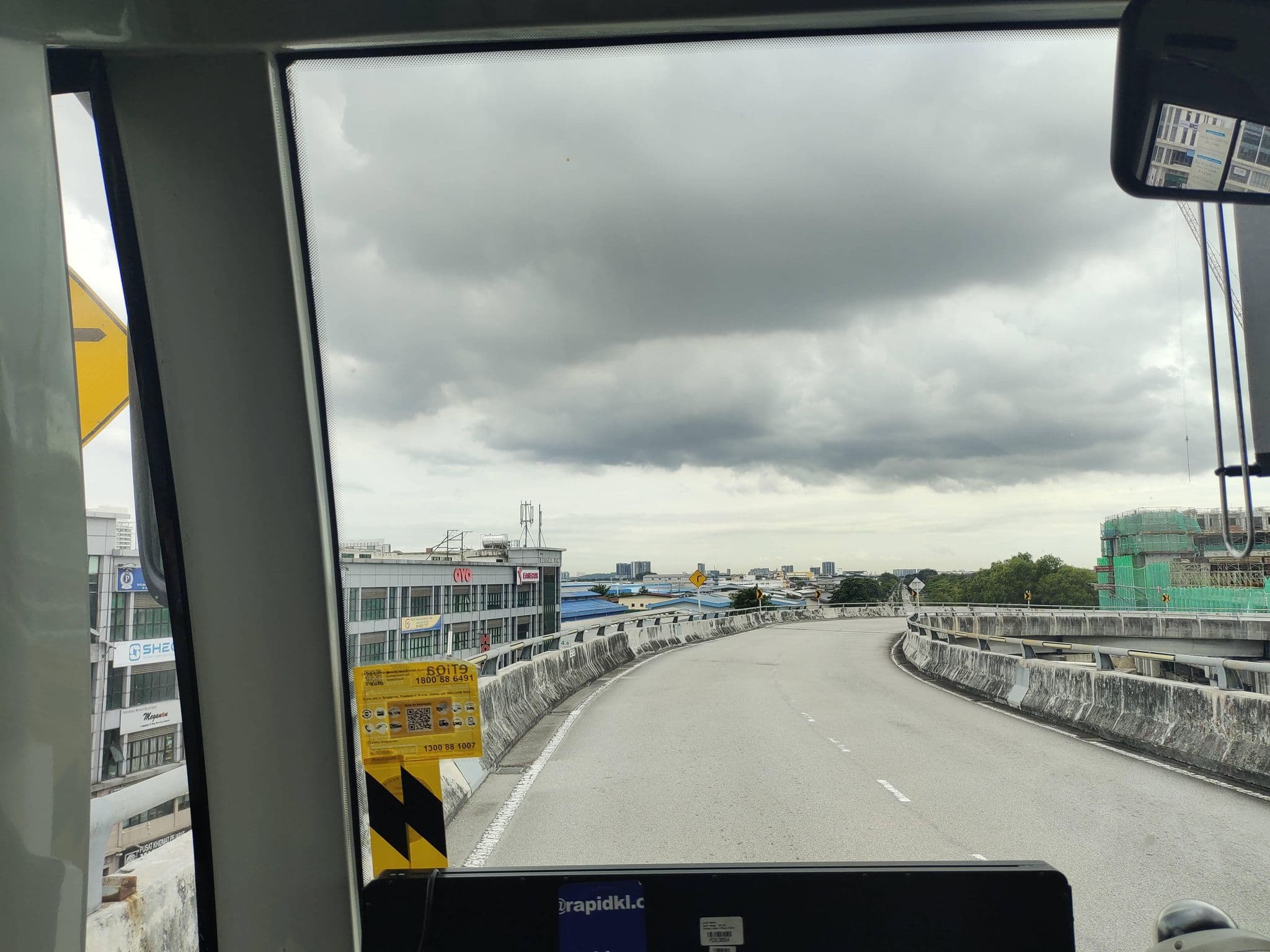 Street view near Summer Oscar Boutique Hotel, Bandar Sunway — © zh9567 (CC BY-SA · Mapillary)