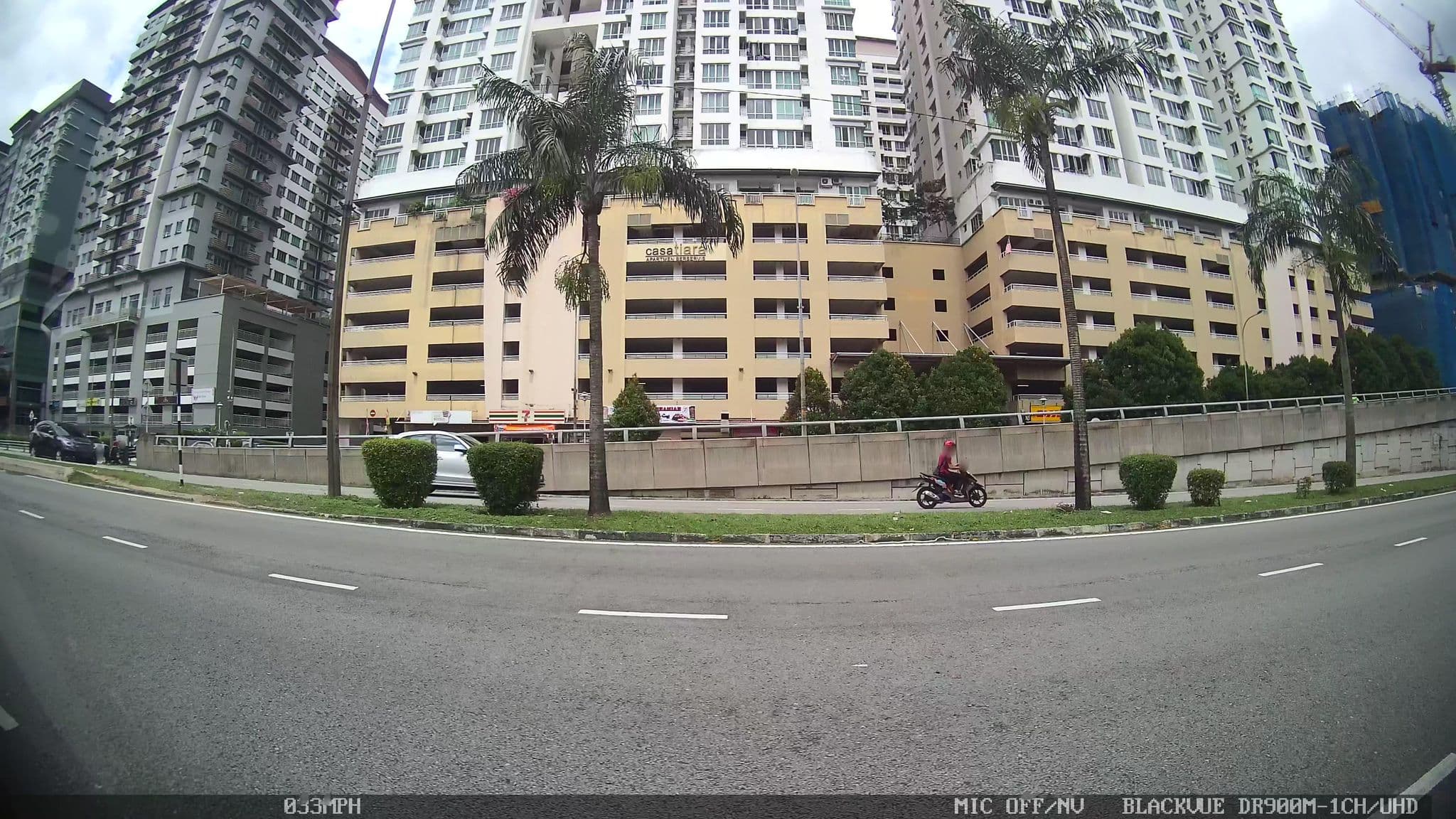 Street view near best view hotel, Glenmarie Estate — © kaart_1 (CC BY-SA · Mapillary)