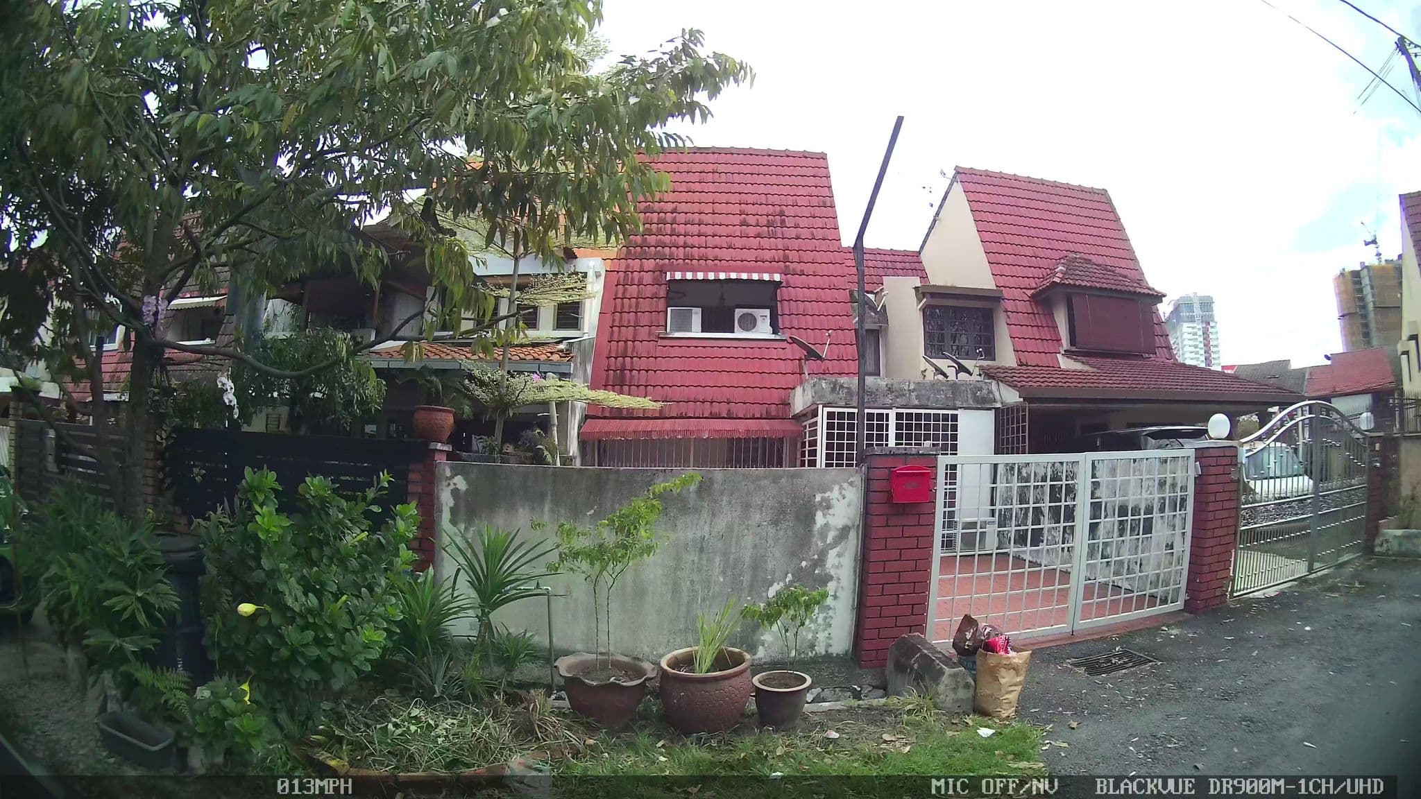 Street view near Apartments, Glenmarie Estate — © kaart_1 (CC BY-SA · Mapillary)