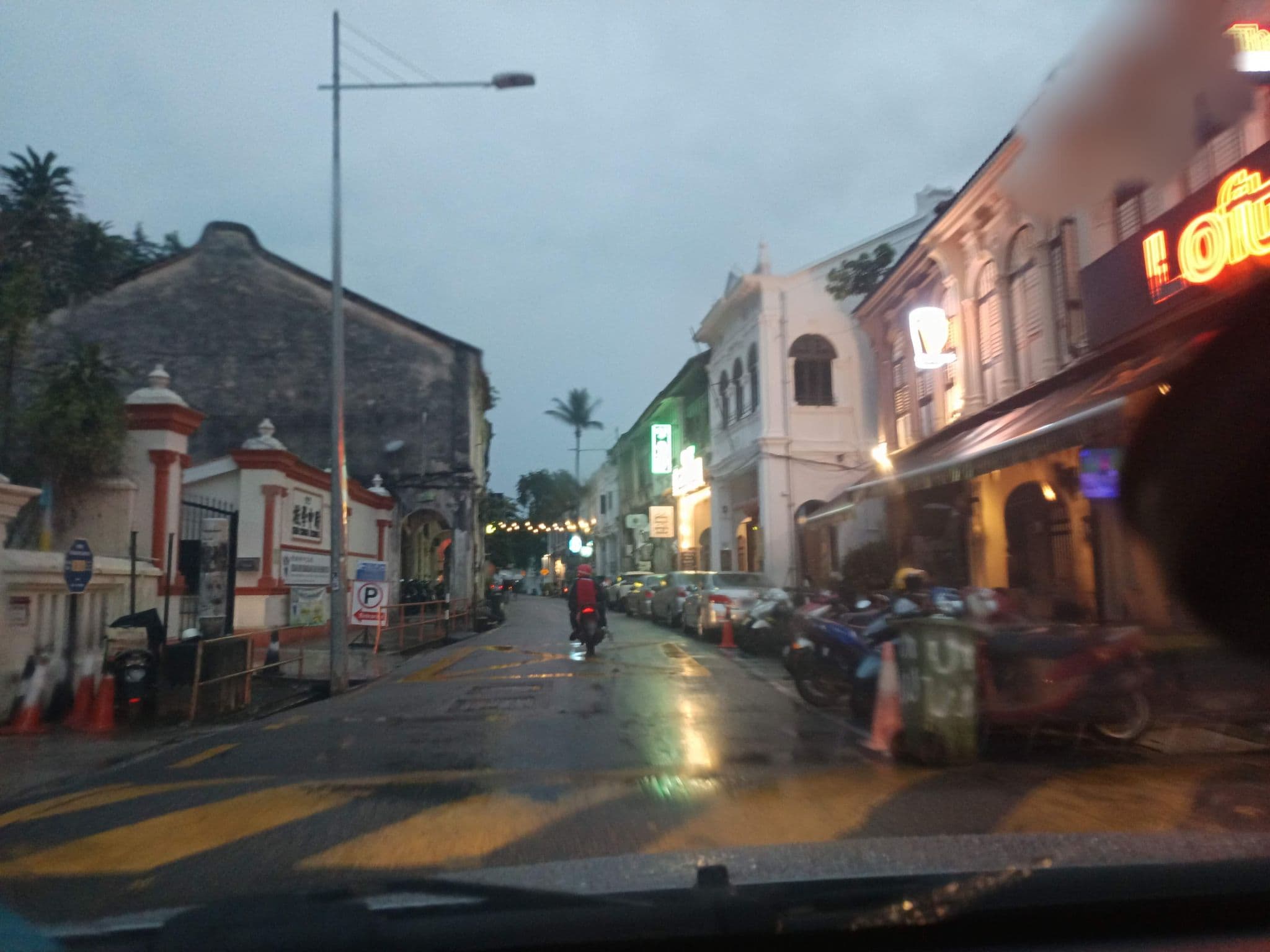 Street view near Reggae Penang Love Lane Hostel, George Town — © YikQin (CC BY-SA · Mapillary)
