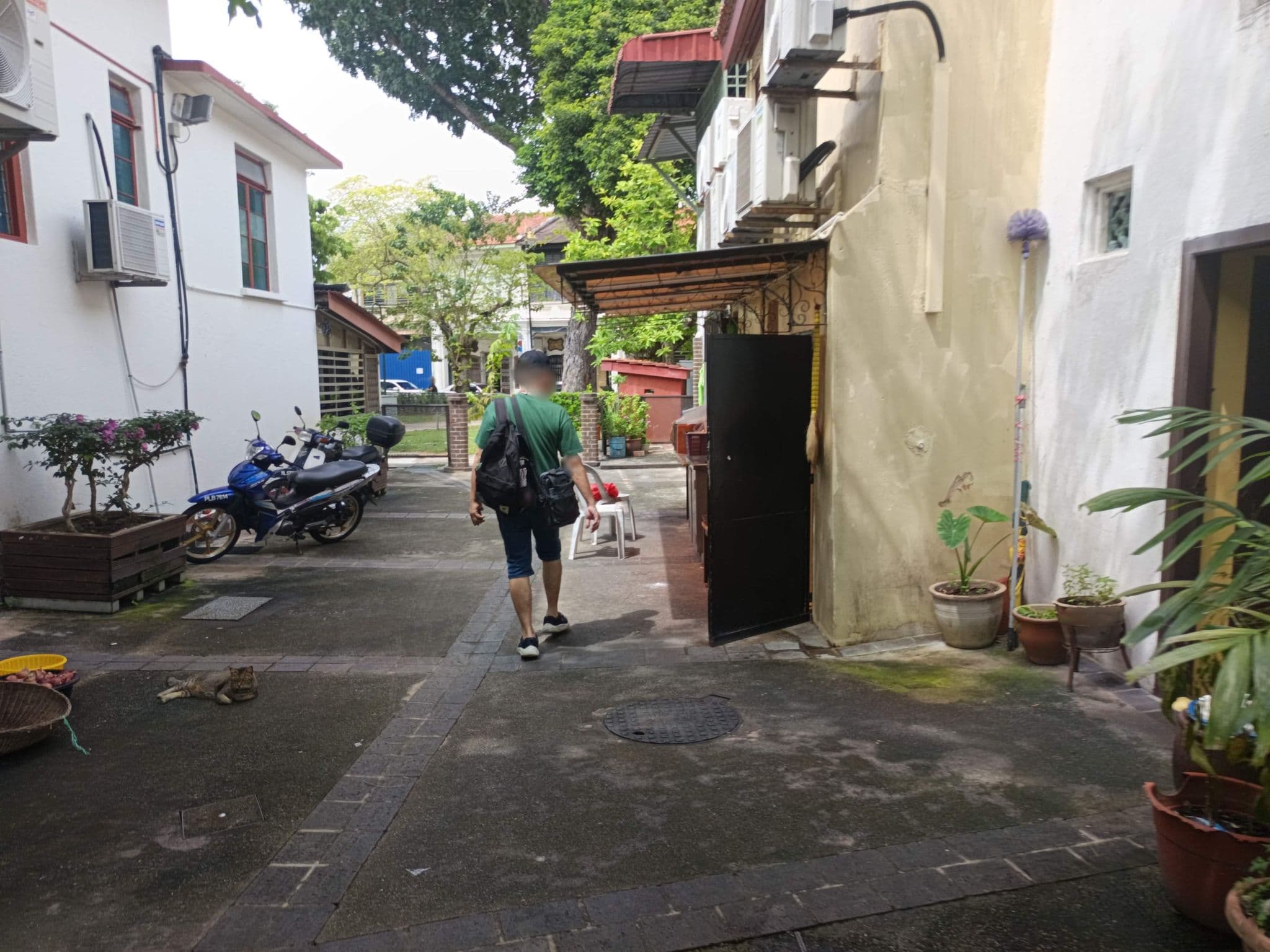 Street view near Straits Collection, George Town — © YikQin (CC BY-SA · Mapillary)
