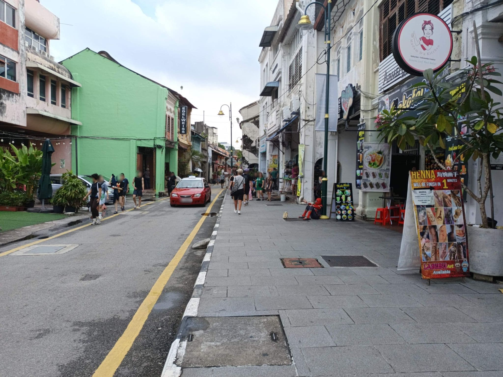 Street view near Armenian House 雅品阁, George Town — © YikQin (CC BY-SA · Mapillary)