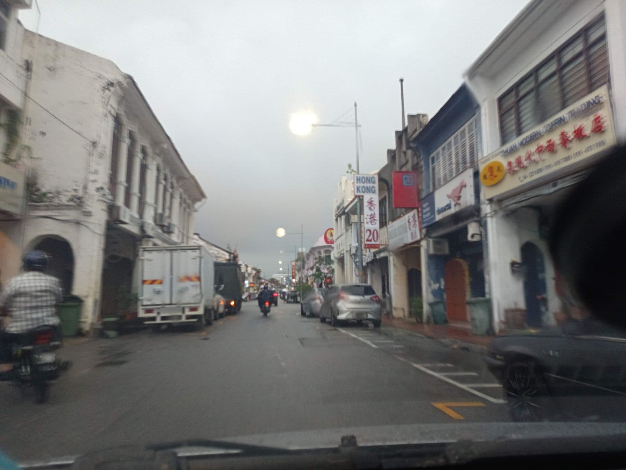 Street view near On Journey Inn, George Town — © YikQin (CC BY-SA · Mapillary)