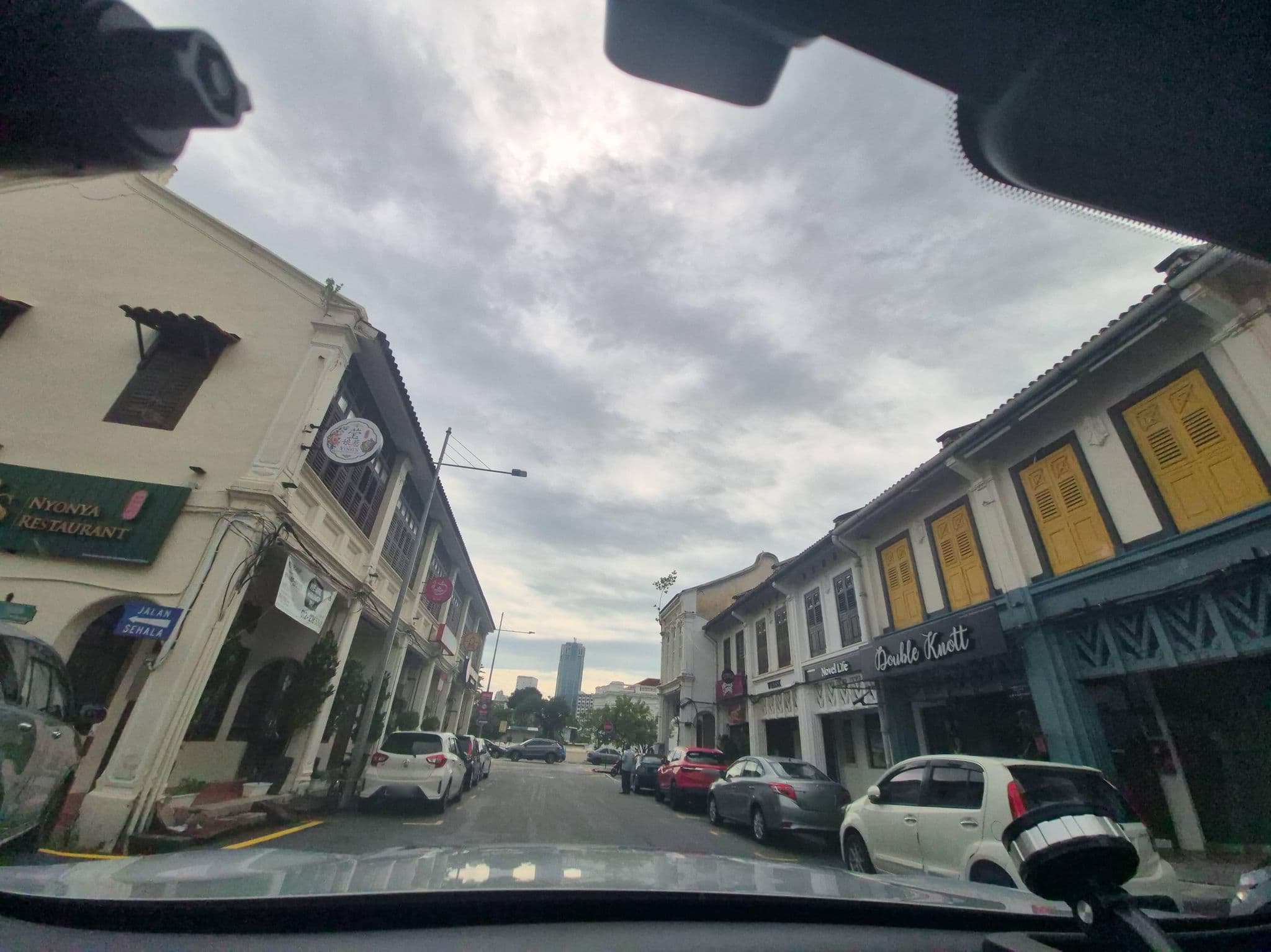 Street view near Couzi Couji Venture Penang, George Town — © lin_wang (CC BY-SA · Mapillary)