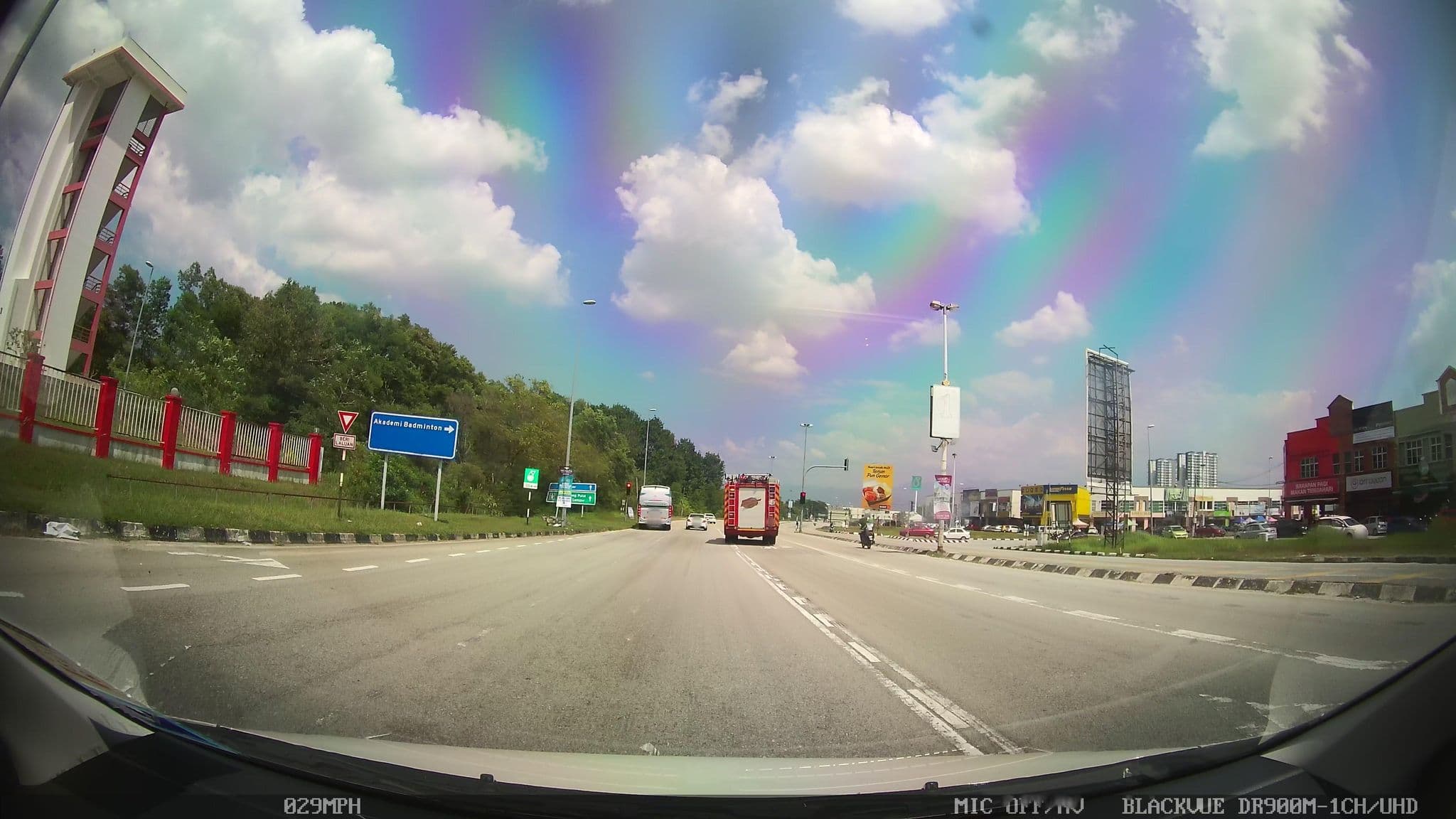 Street view near Hotel Vistana, Kampung Manjoi — © kaart_4 (CC BY-SA · Mapillary)