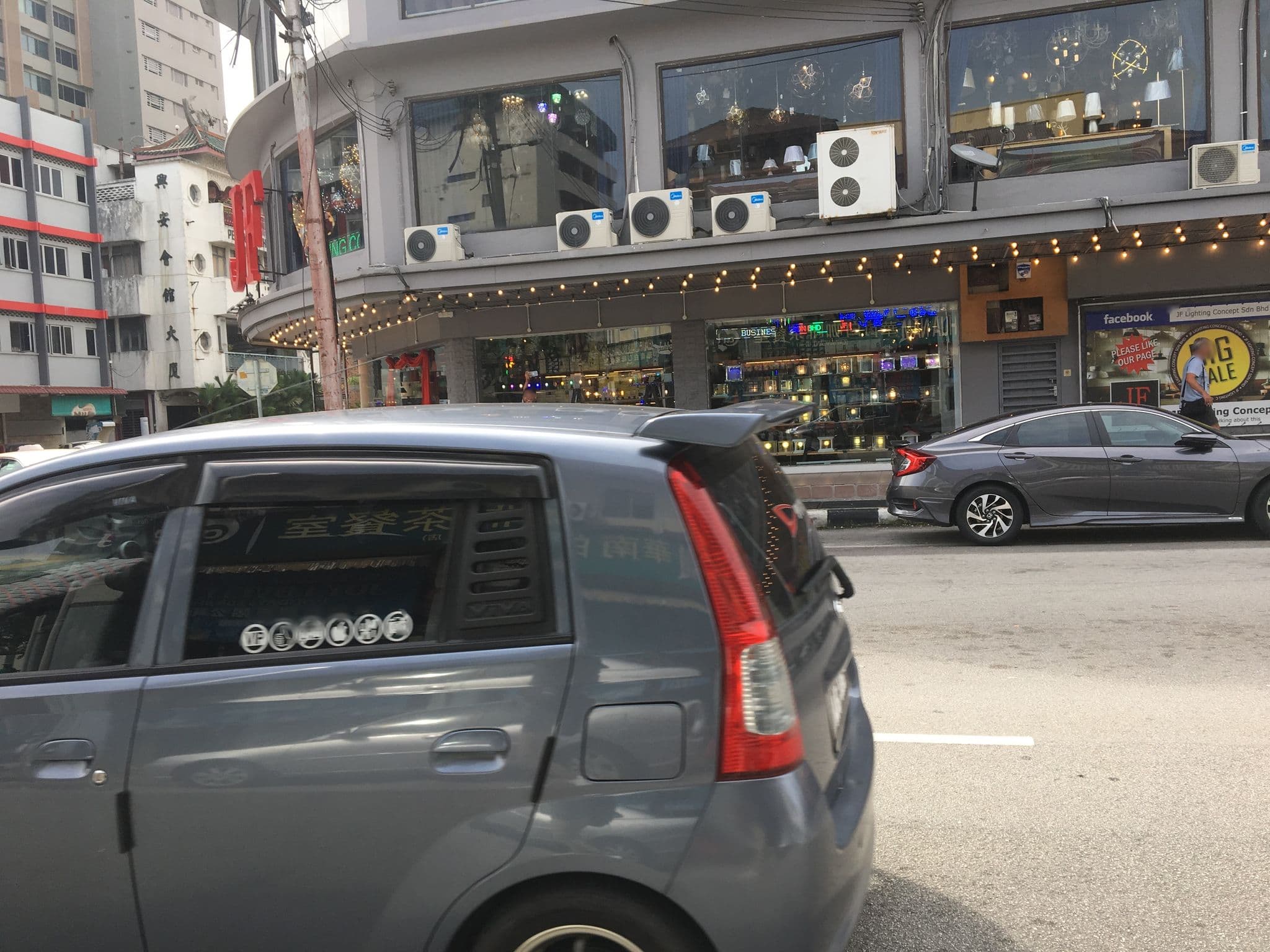 Street view near Ritz Garden Hotel, Ipoh — © aremar (CC BY-SA · Mapillary)