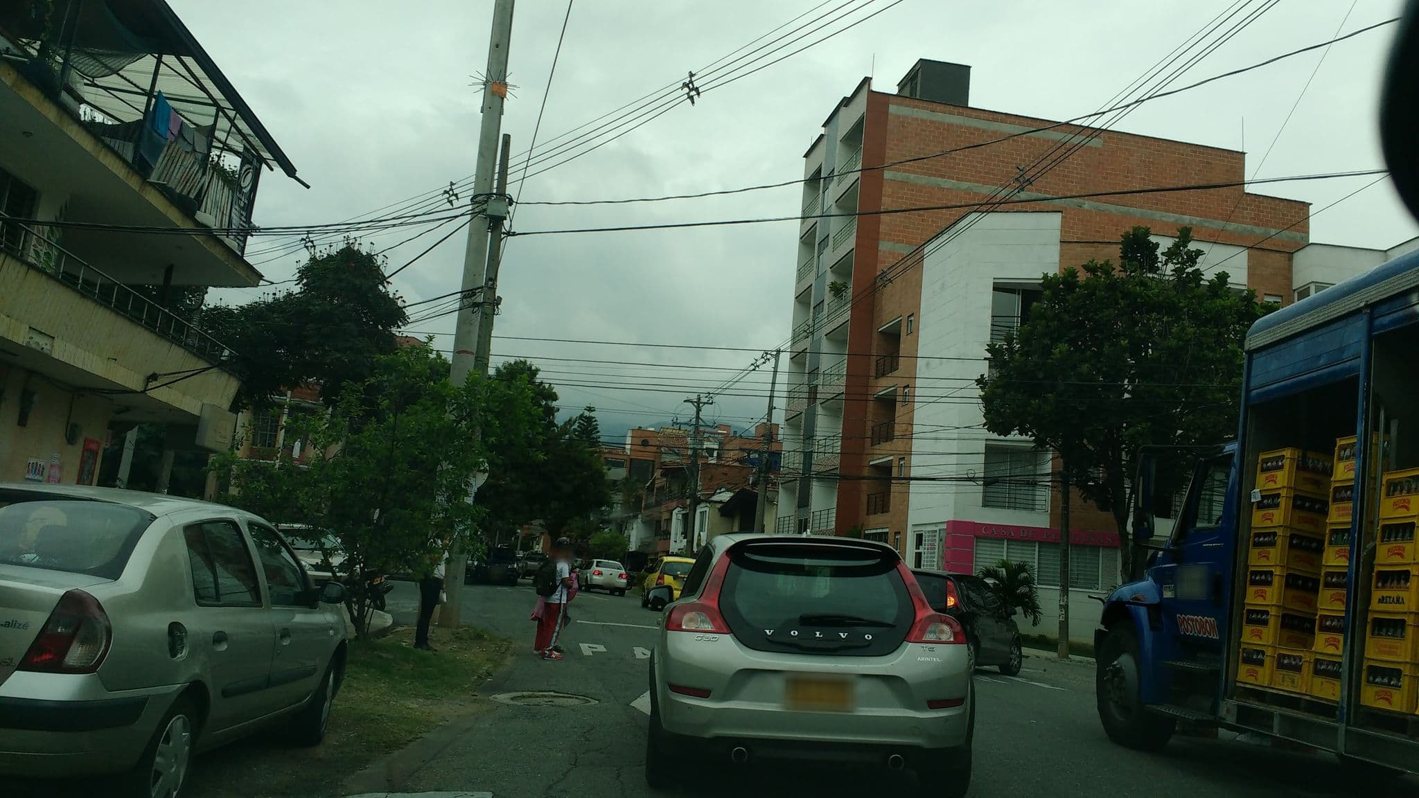 Street view near Hostel Ondas, Medellín
