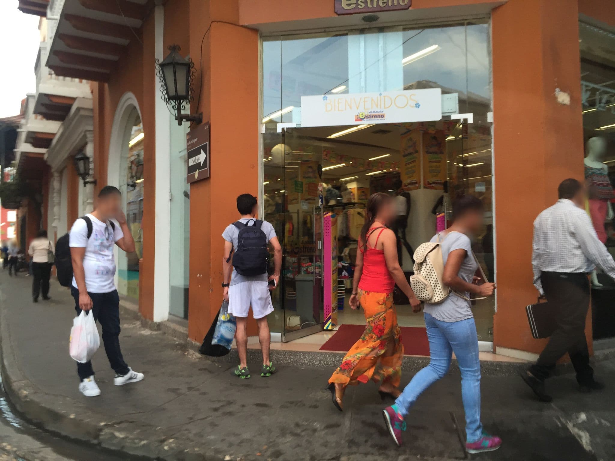 Street view near Marie Real, Cartagena