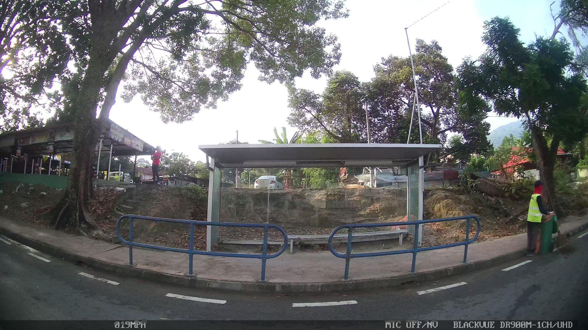 Street view near Rumah Penginapan Petronas, Tanjung Bungah — © kaart_4 (CC BY-SA · Mapillary)