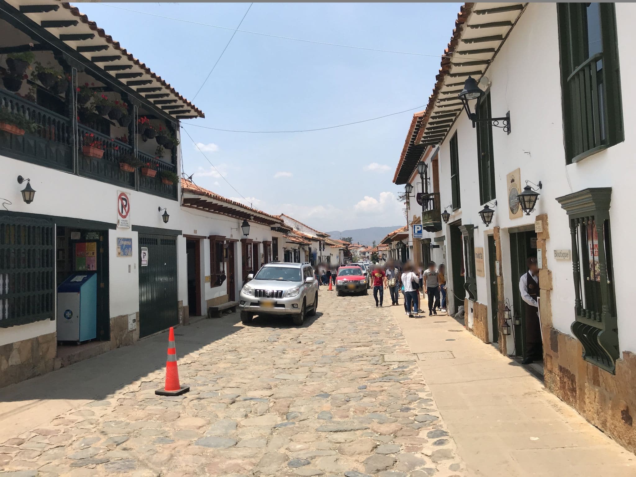 Street view near Hotel Zaguán de los Héroes, Villa de Leyva — © ejegg (CC BY-SA · Mapillary)