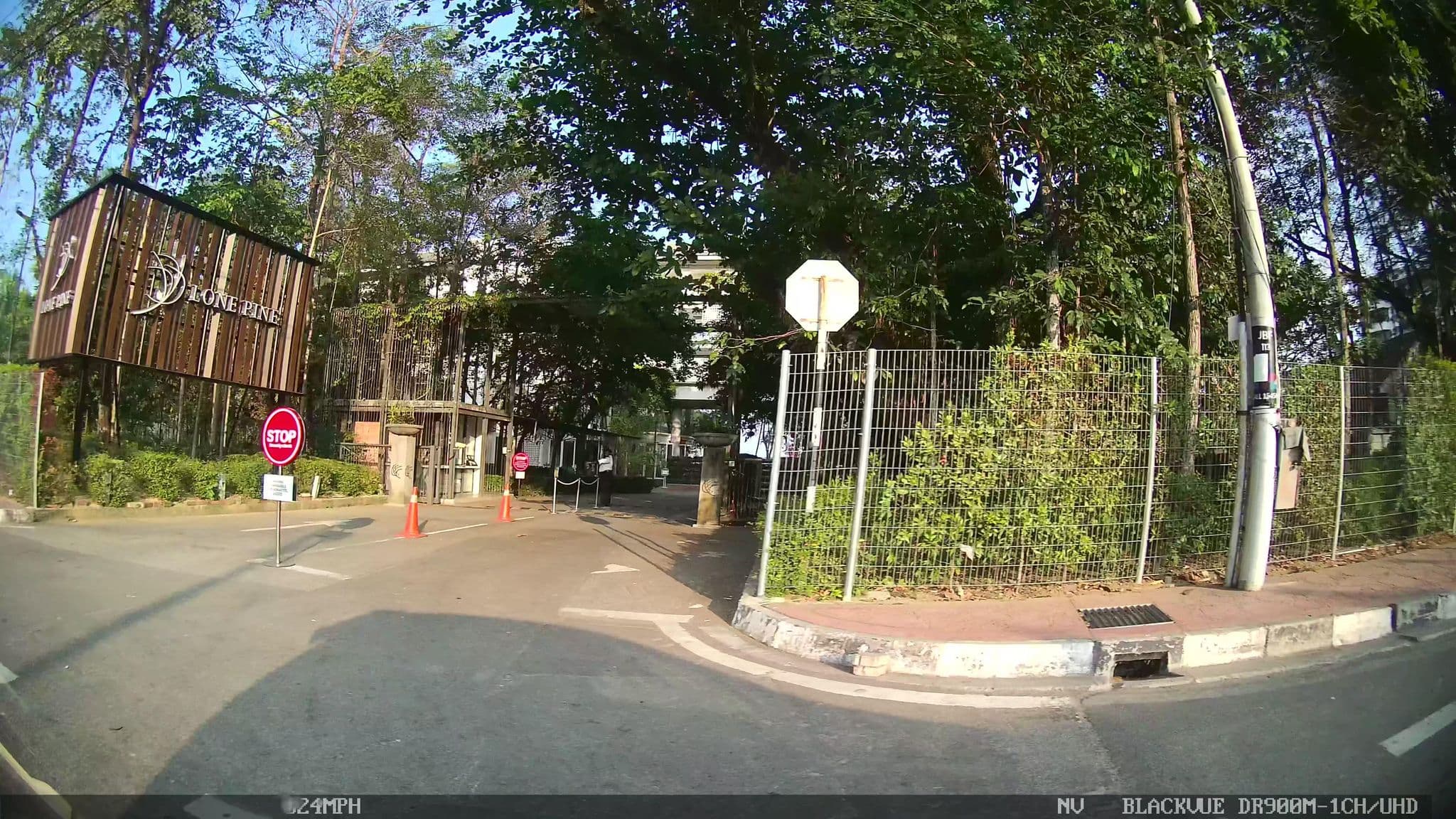 Street view near Room 1031, Batu Feringgi — © kaart_1 (CC BY-SA · Mapillary)