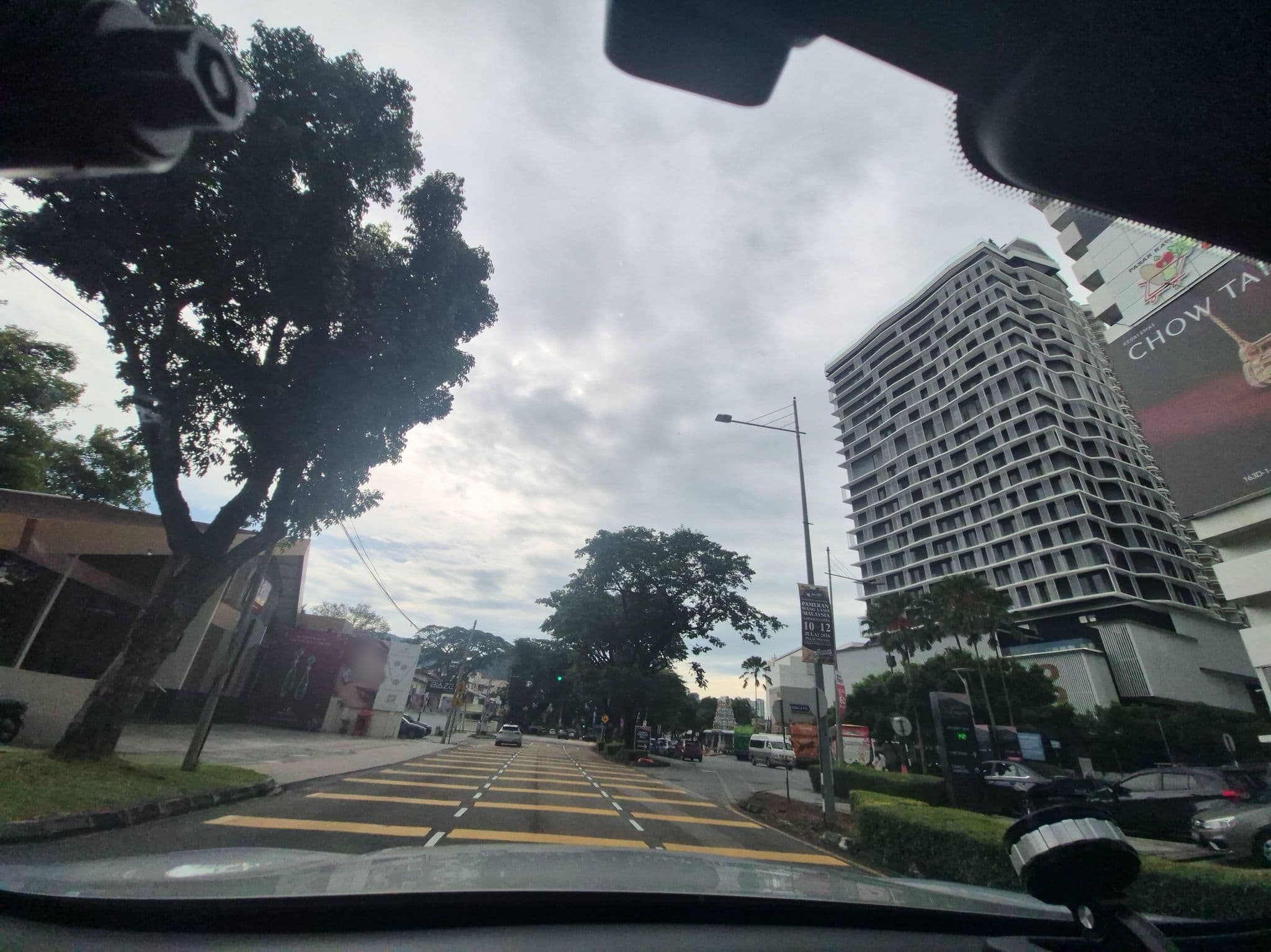 Street view near The Northem All Suite Penang, Tanjung Tokong — © lin_wang (CC BY-SA · Mapillary)
