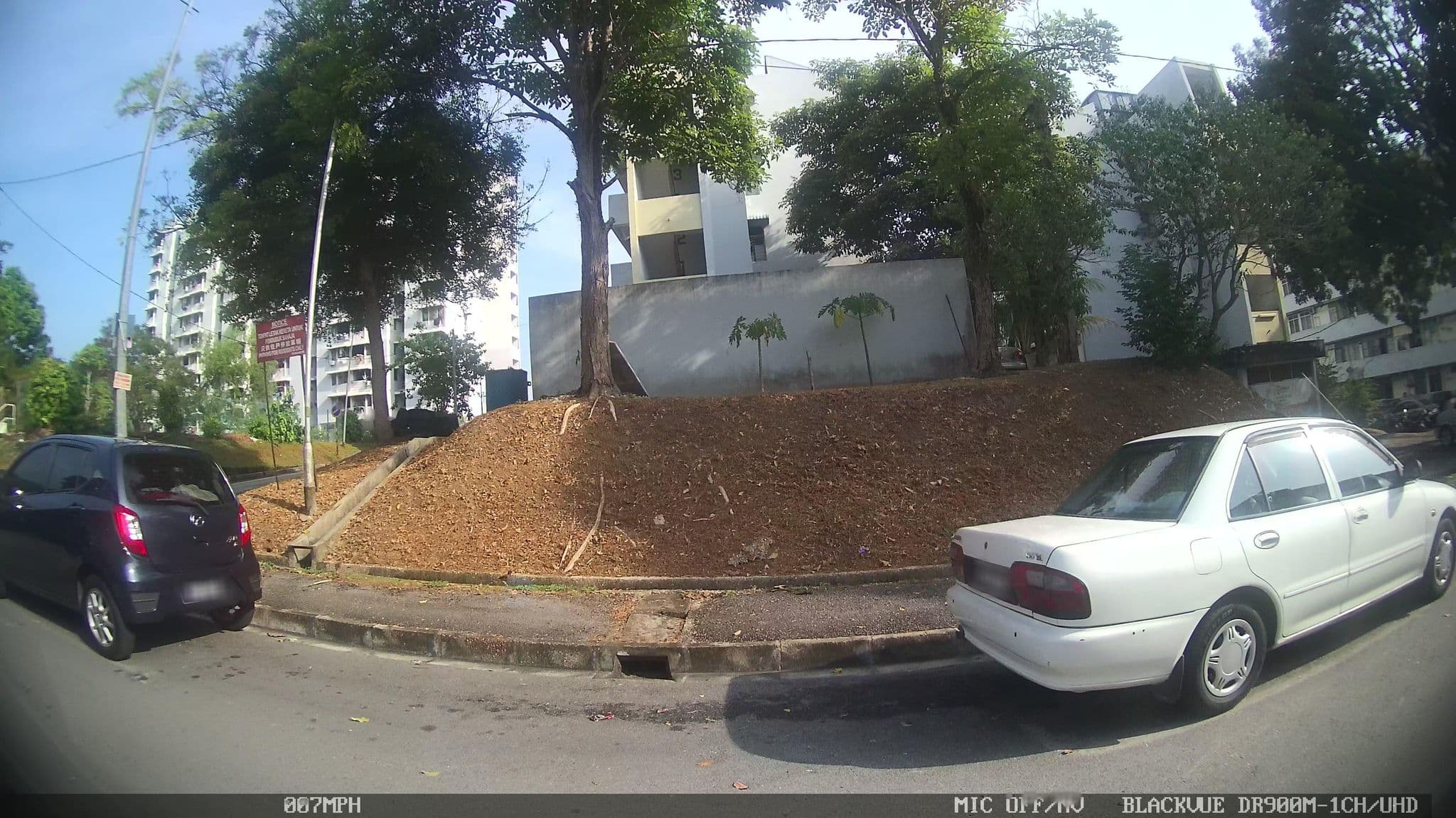 Street view near Hostel 49, Tanjung Bungah — © kaart_4 (CC BY-SA · Mapillary)