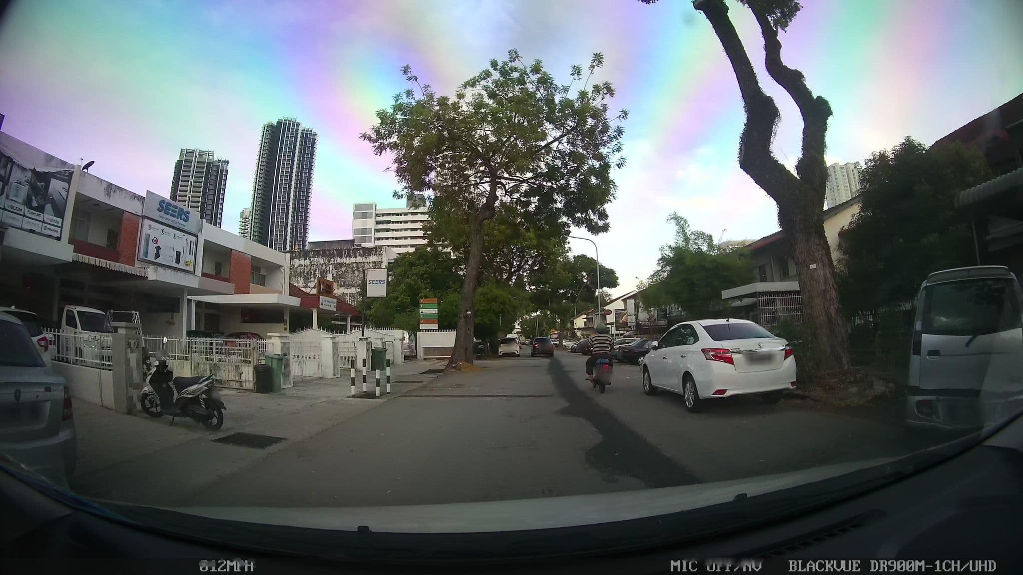 Street view near Cozen Four Season Guest House, George Town — © kaart_4 (CC BY-SA · Mapillary)