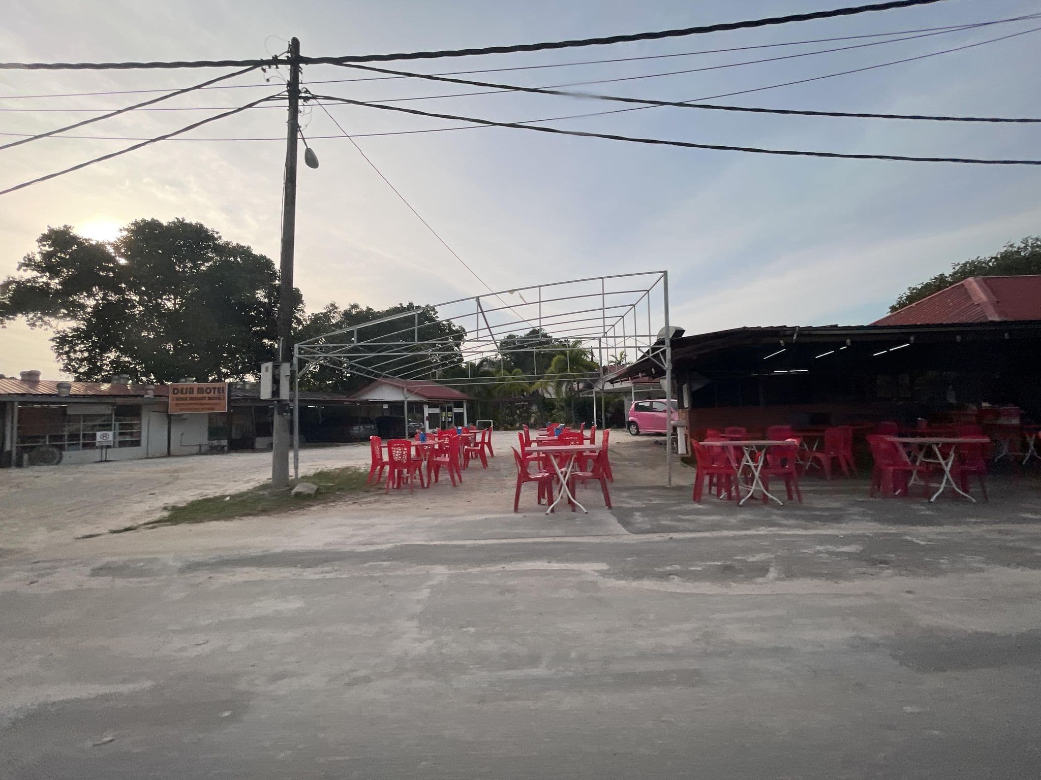 Street view near Desa Deluxe Villa, Pantai Cenang — © filipb (CC BY-SA · Mapillary)